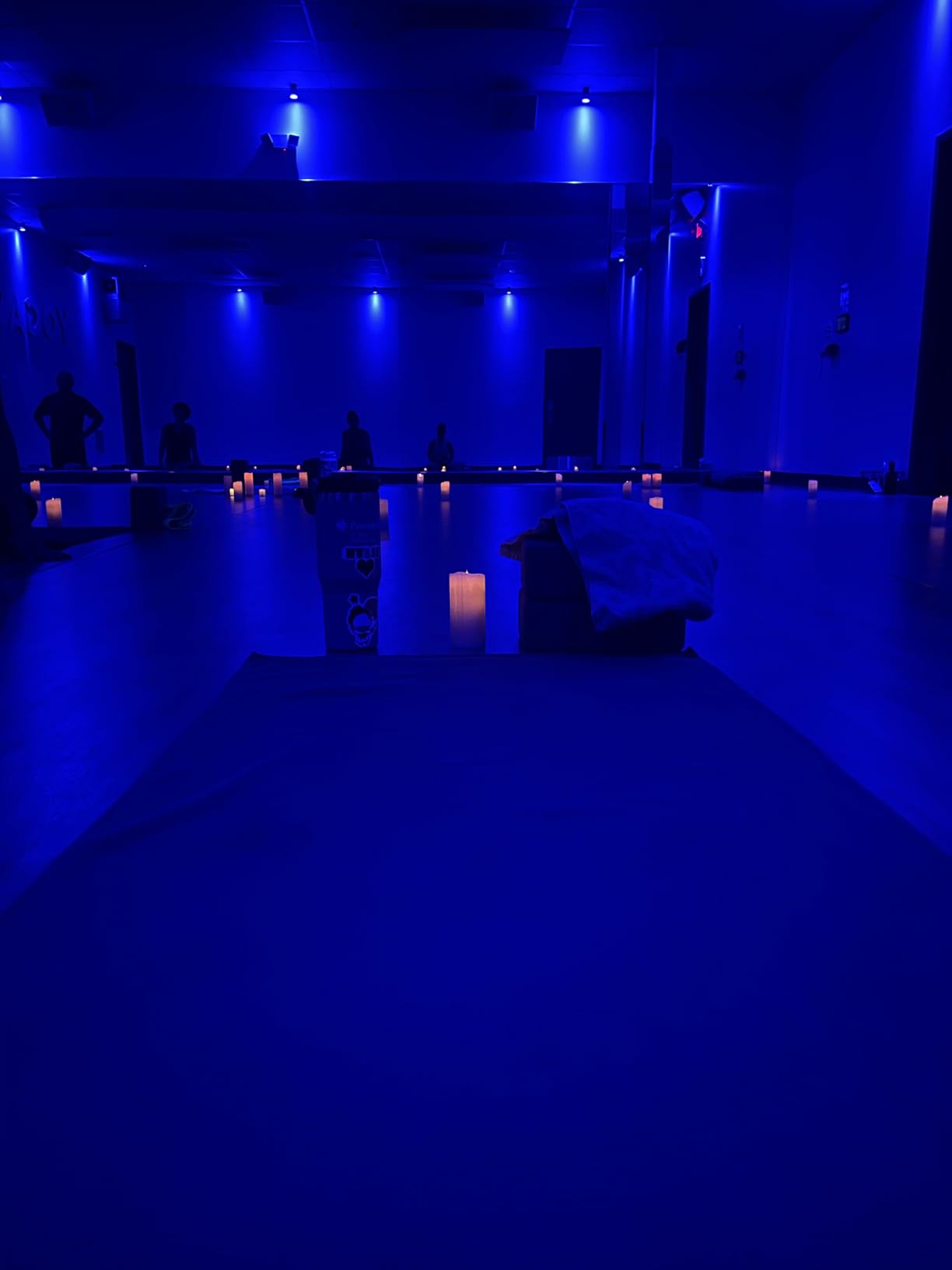 Shandali Hot Yoga Towel - Mat-Sized, Microfiber, Super Absorbent, Anti-Slip, Injury Free, 24