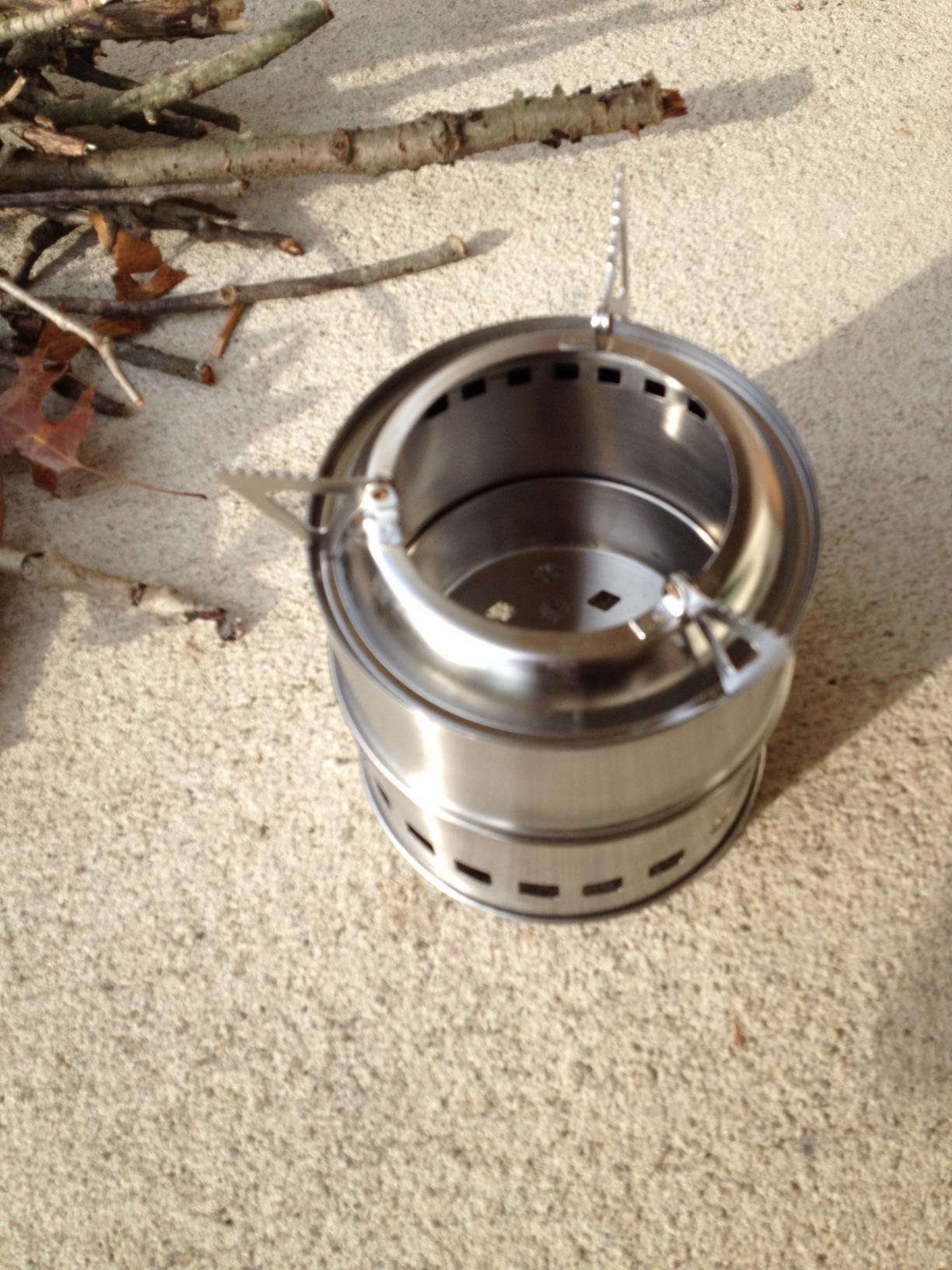 Camping Stove, Ohuhu Camp Stove Wood Burning Stove Stainless Steel Stoves Mini Portable Stove for Camping Picnic BBQ Backpacking Hiking Survival Emergency Cooking Outdoor with Grill Grid Carry Bag customer photo 2