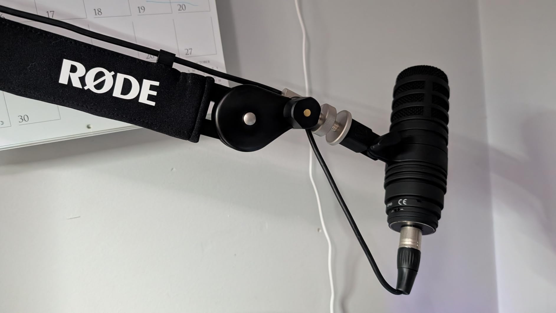 Audio Technica BP40 Large-Diaphragm Broadcast Microphone customer photo 2