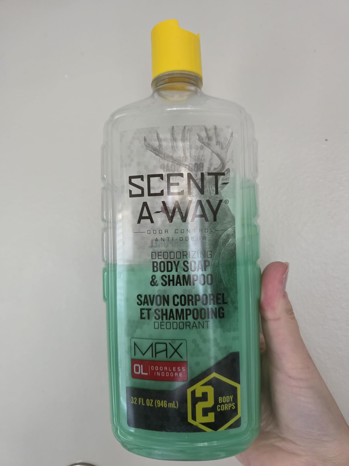 Hunters Specialties Scent-A-Way MAX 32oz Liquid Body Soap & Shampoo, Green, 32 oz customer photo 1