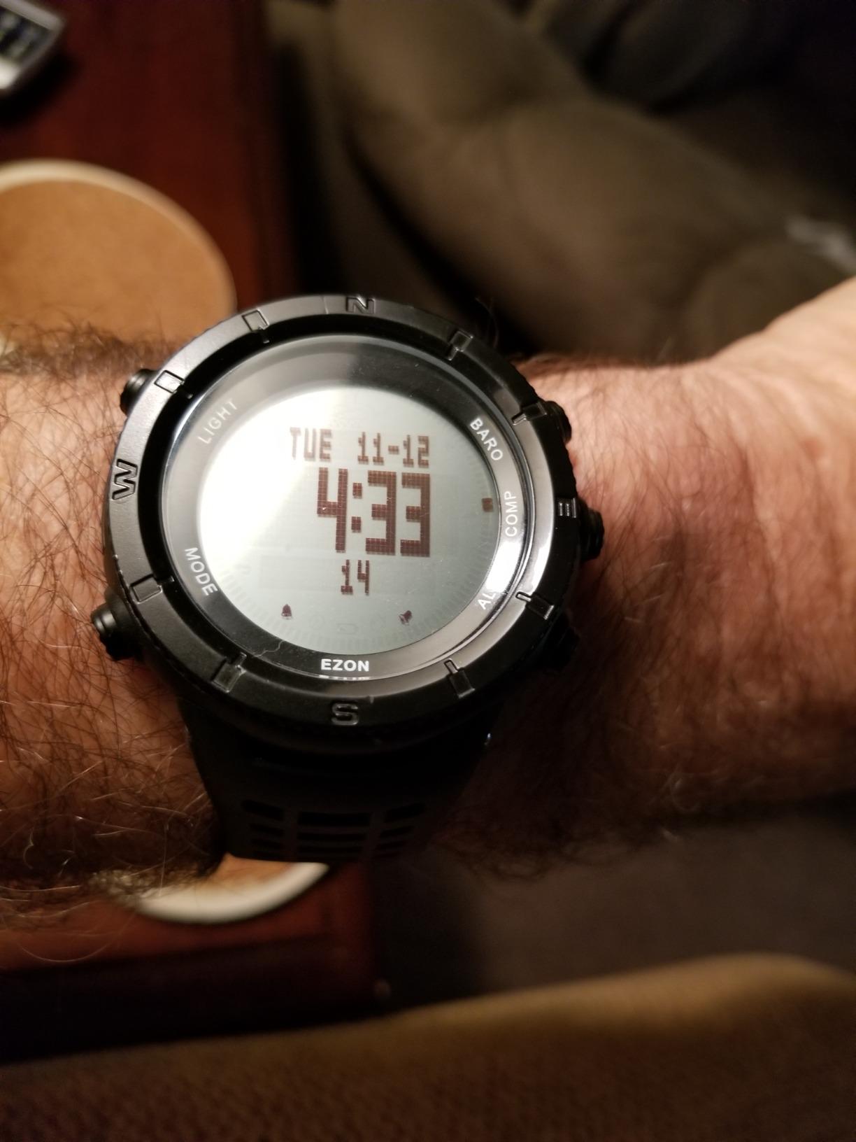 EZON GPS Running Watch with Speed Distance Pace Alarm and Calorie Counter and Stopwatch for Men T031 Black customer photo 2