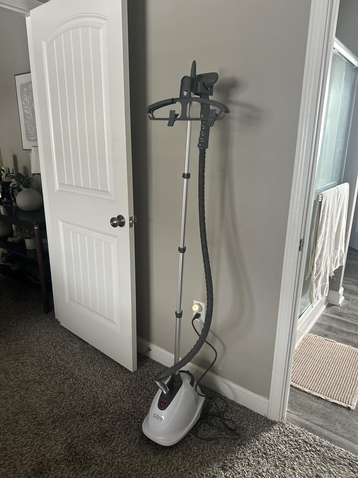 Pure Enrichment PureSteam XL Standing Fabric Steamer - Professional Wrinkle Remover Heats in 45 Seconds; 1/2-Gallon Tank for 1 Hour of Steaming; Easy-Roll Wheels, Garment Hanger, & Fabric Brush customer photo 1