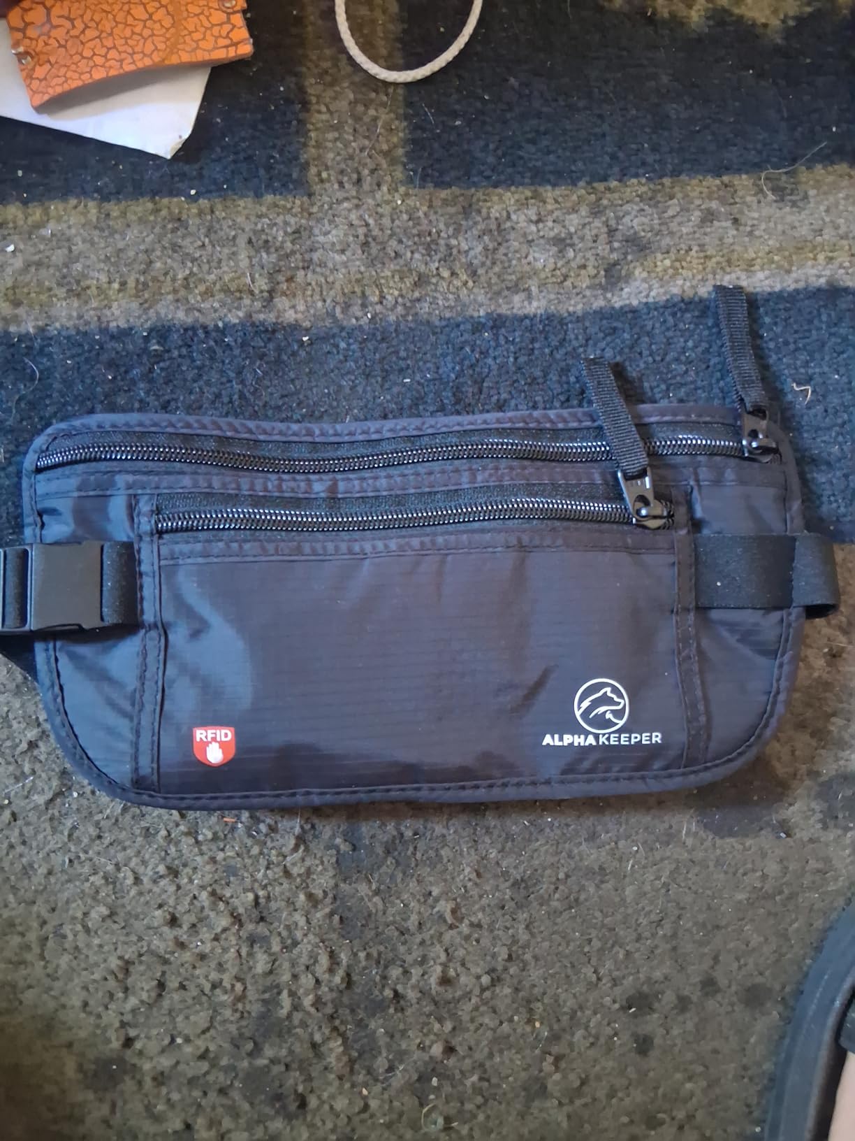 Alpha Keeper Money Belt for Travel Hidden Under Clothes - RFID Blocking Passport Holder & Slim Waist Wallet Pouch for Women & Men, Anti-Theft Travel Accessories customer photo 2