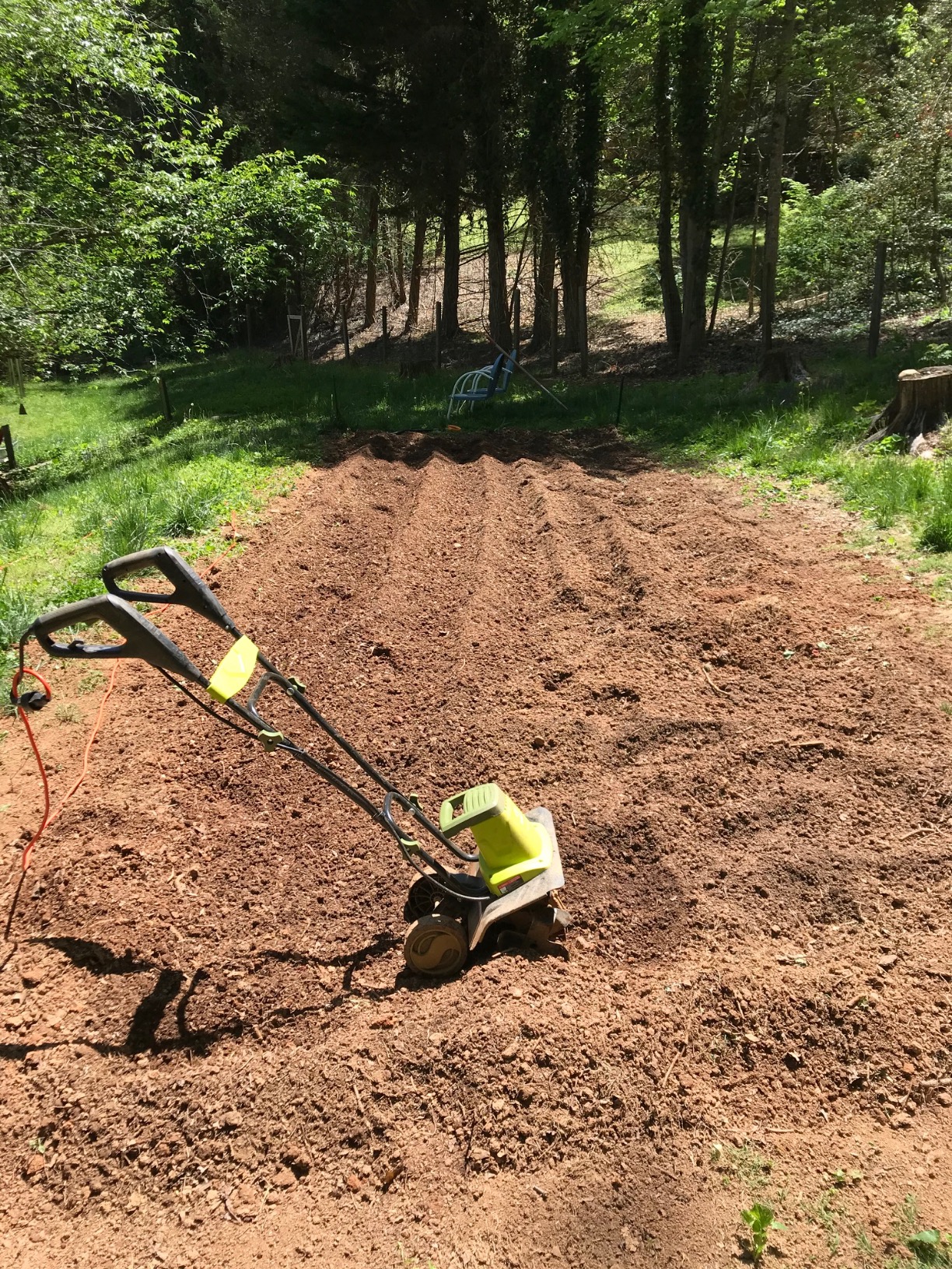 Sun Joe Corded Electric Garden Tiller & Cultivator with Steel Tines, 16 Inch, 13.5-Amp Motor - Heavy-Duty Tilling Machine for Lawn, Yard, and Gardening Care, TJ604E customer photo 1