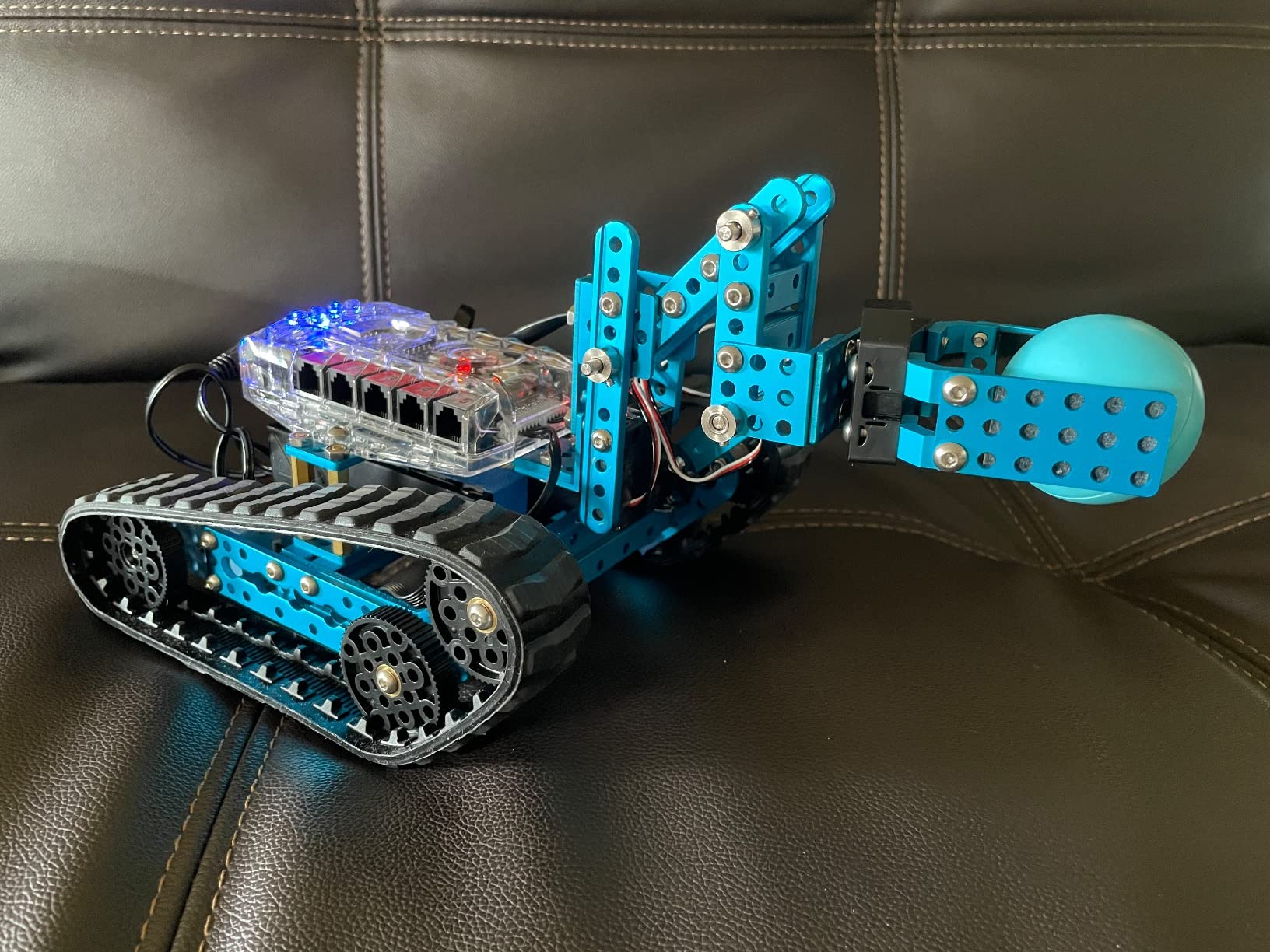 Makeblock mBot Ranger 3 in 1 Robotics for Kids Age 8-12, Coding Robot for Arduino Scratch Learning with Coding Box, 16 Coding Projects STEM Science Kit, Robot Toys Gift for Kids Ages 10+ customer photo 1