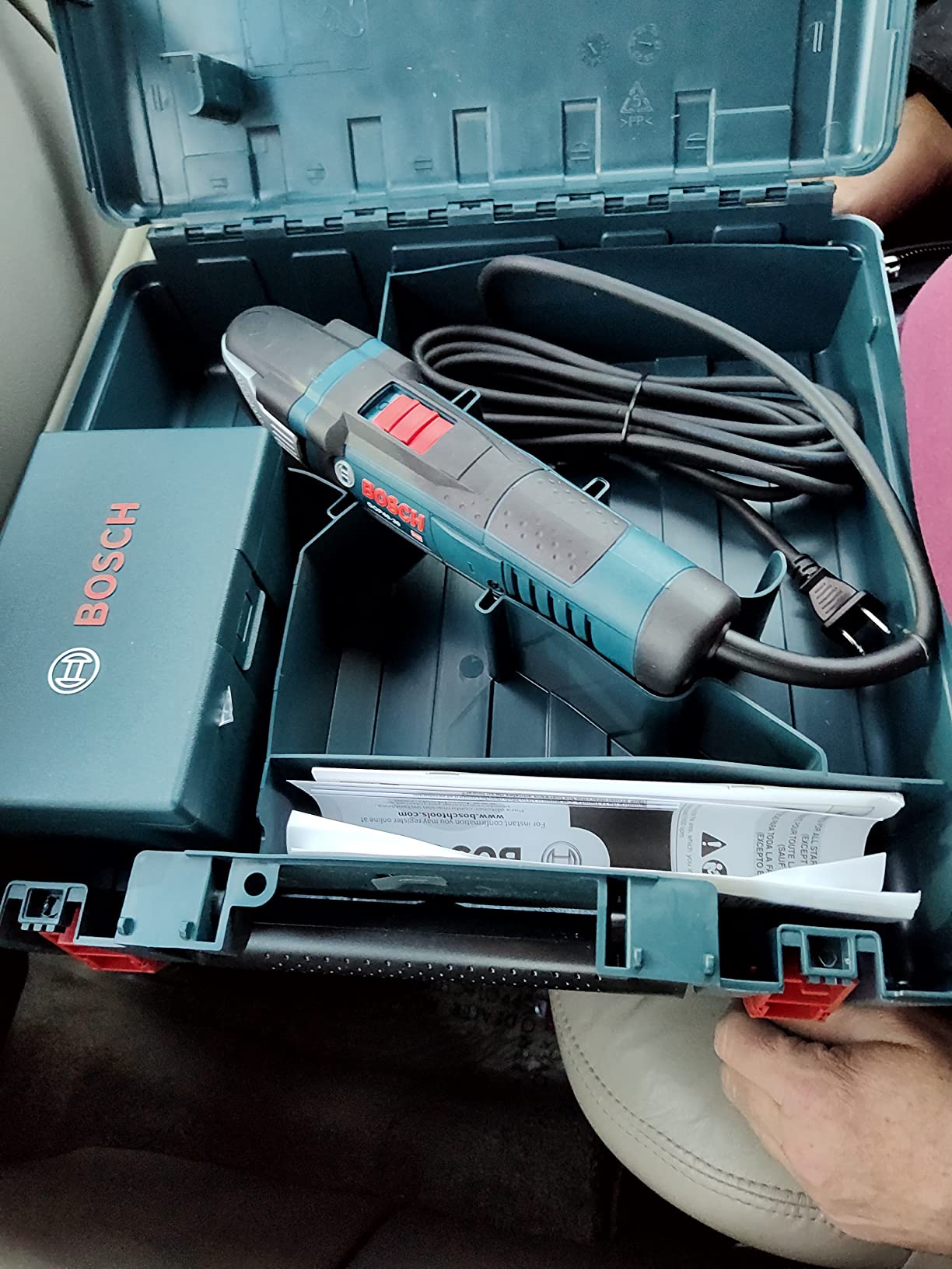 BOSCH GOP40-30C StarlockPlus Oscillating Multi-Tool Kit (32 Accessories & Case) - 4.0 Amp Motor, 20,000 Oscillations per Minute, Variable-Speed Dial customer photo 2