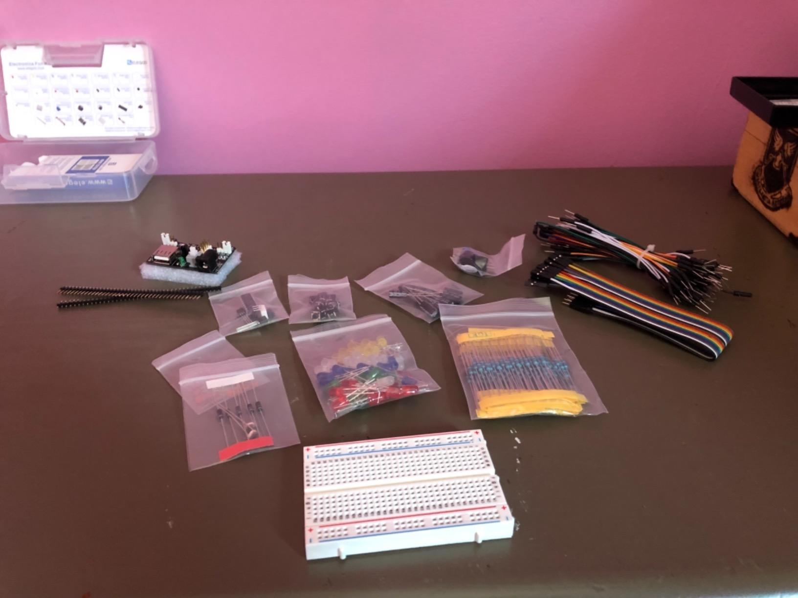 ELEGOO Electronic Fun Kit Bundle with Breadboard Cable Resistor, Capacitor, LED, Potentiometer total 235 Items for Arduino customer photo 1