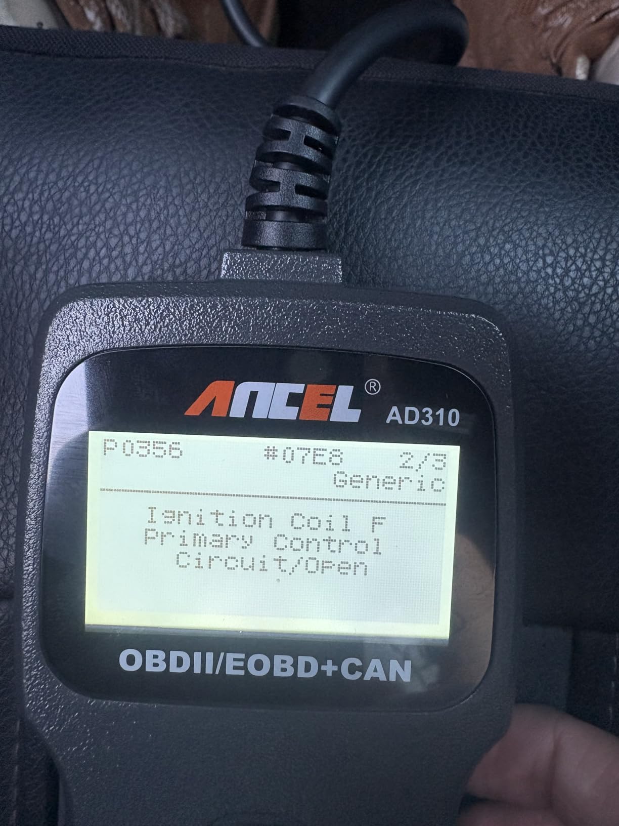 ANCEL AD310 Classic Enhanced Universal OBD II Scanner Car Engine Fault Code Reader CAN Diagnostic Scan Tool, Read and Clear Error Codes for 1996 or Newer OBD2 Protocol Vehicle (Black) customer photo 1