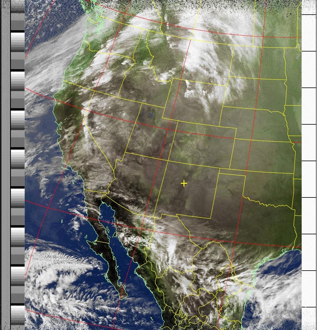 Nooelec RTL-SDR v5 SDR - NESDR Smart HF/VHF/UHF (100kHz-1.75GHz) Software Defined Radio. Premium RTLSDR w/ 0.5PPM TCXO, SMA Input & Aluminum Enclosure. RTL2832U & R820T2 (R860)-Based Radio customer photo 2