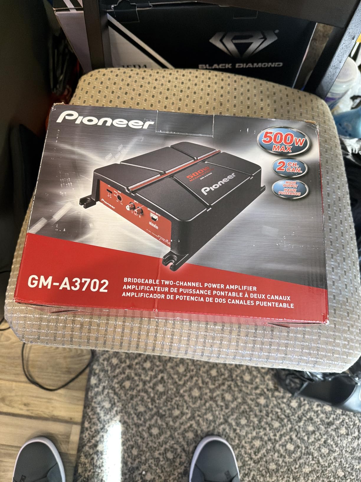 Pioneer GM-A3702 2-Channel Car Amplifier - 500W Max, Class AB, Bridgeable Design, Automatic Signal Sensing and Turn-on, Built-in high-/Low-Pass Filter customer photo 2