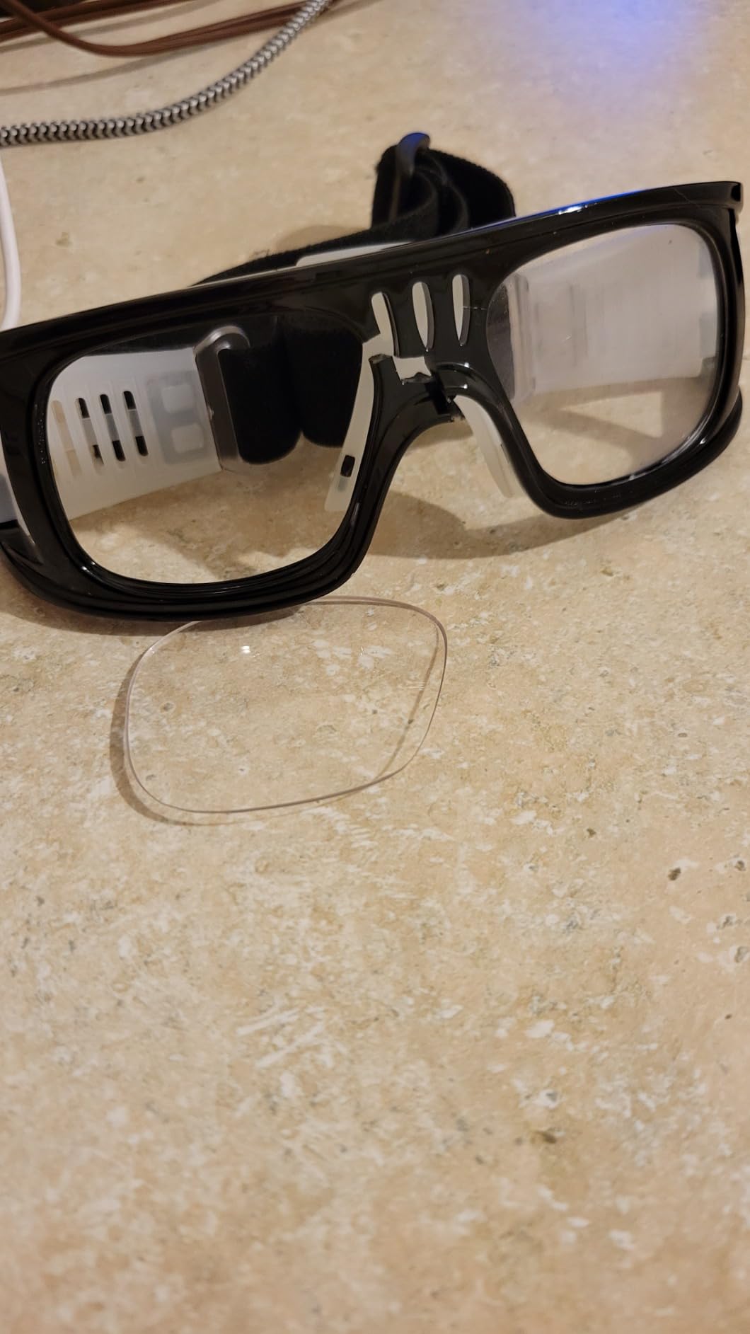 Andux Unisex Sports Glasses Anti Fog Goggles for Basketball Dribbling, Lacrosse, Eye Training customer photo 2