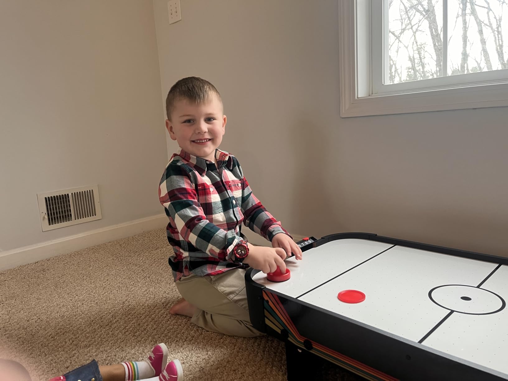 Best Choice Products 40in Portable Tabletop Air Hockey Arcade Table for Game Room w/ 100V Motor, Electric Fan, 2 Strikers, 2 Pucks customer photo 1