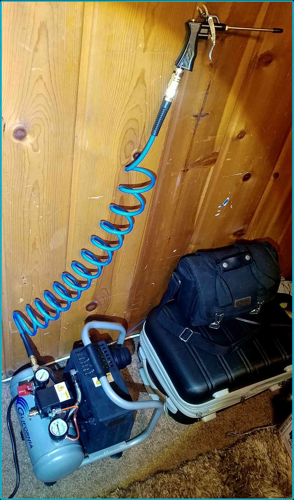 California Air Tools CAT-1P1060S Light & Quiet Portable Air Compressor, Lightweight, Ultra Quiet, Oil-Free, 1 Gallon Steel Tank, .6 HP, 56 dBA Noise Level, Silver customer photo 1