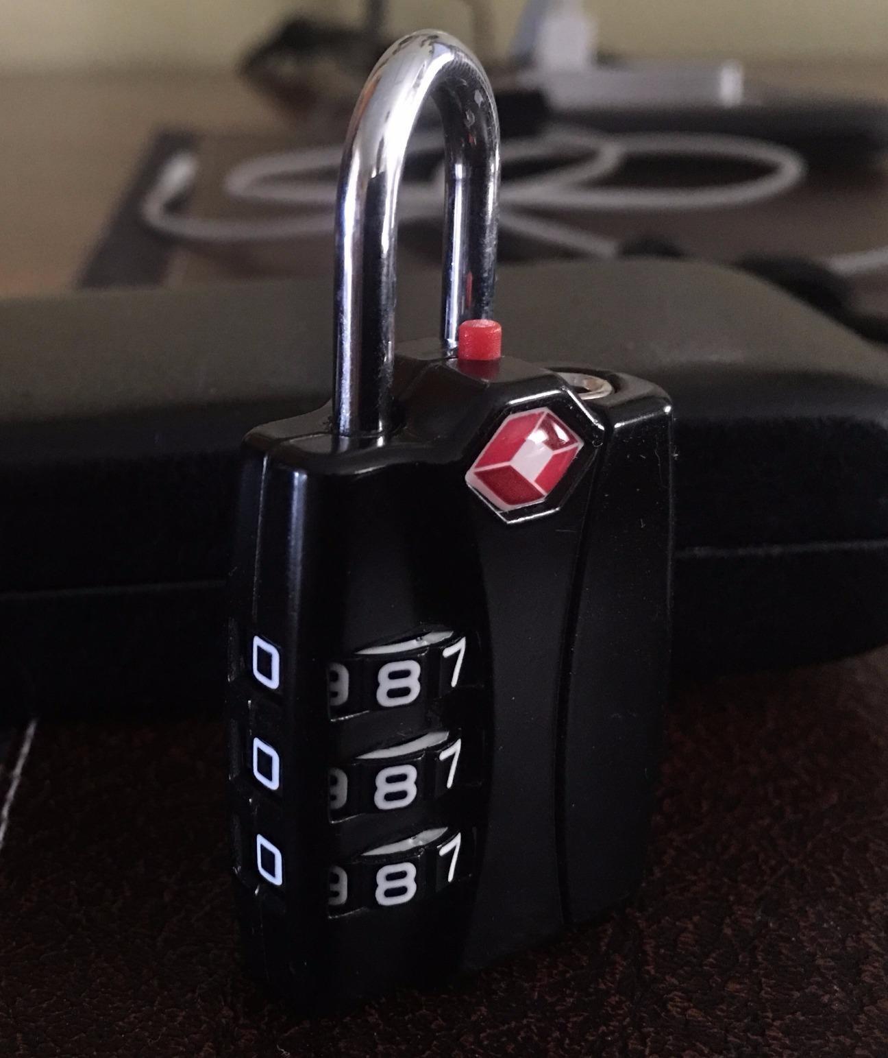 Forge Open Alert TSA Approved Luggage Locks - 3 Digit Combination, Easy Read Dials, Zinc Alloy Body - Ideal Travel Lock for Luggage, Suitcases, Bags & Toolboxes (Black 4 Locks) customer photo 1