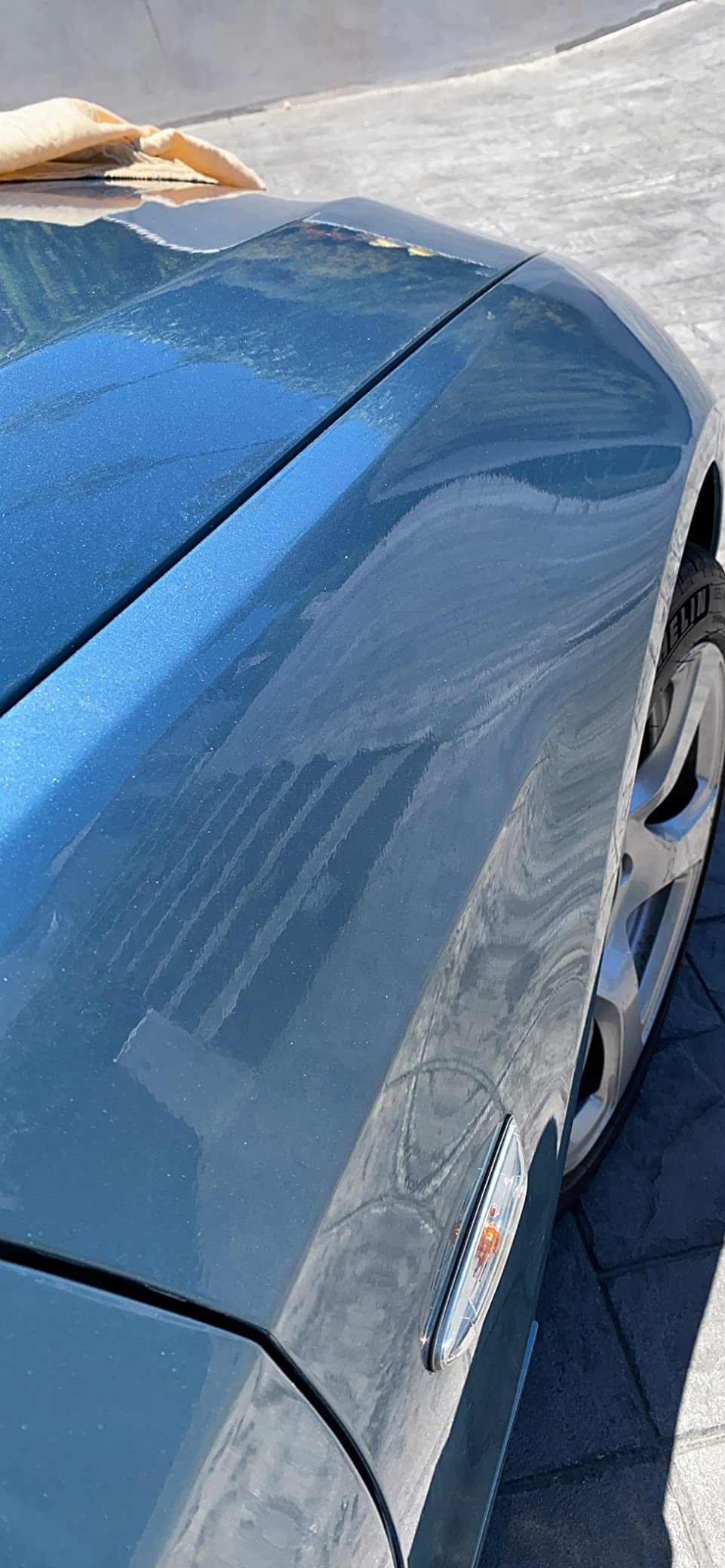 Meguiar's G10240 Smooth Surface XL Clay Kit - Includes 240 Grams of Clay Bars, Quik Detailer Spray Bottle and Microfiber Towel customer photo 1