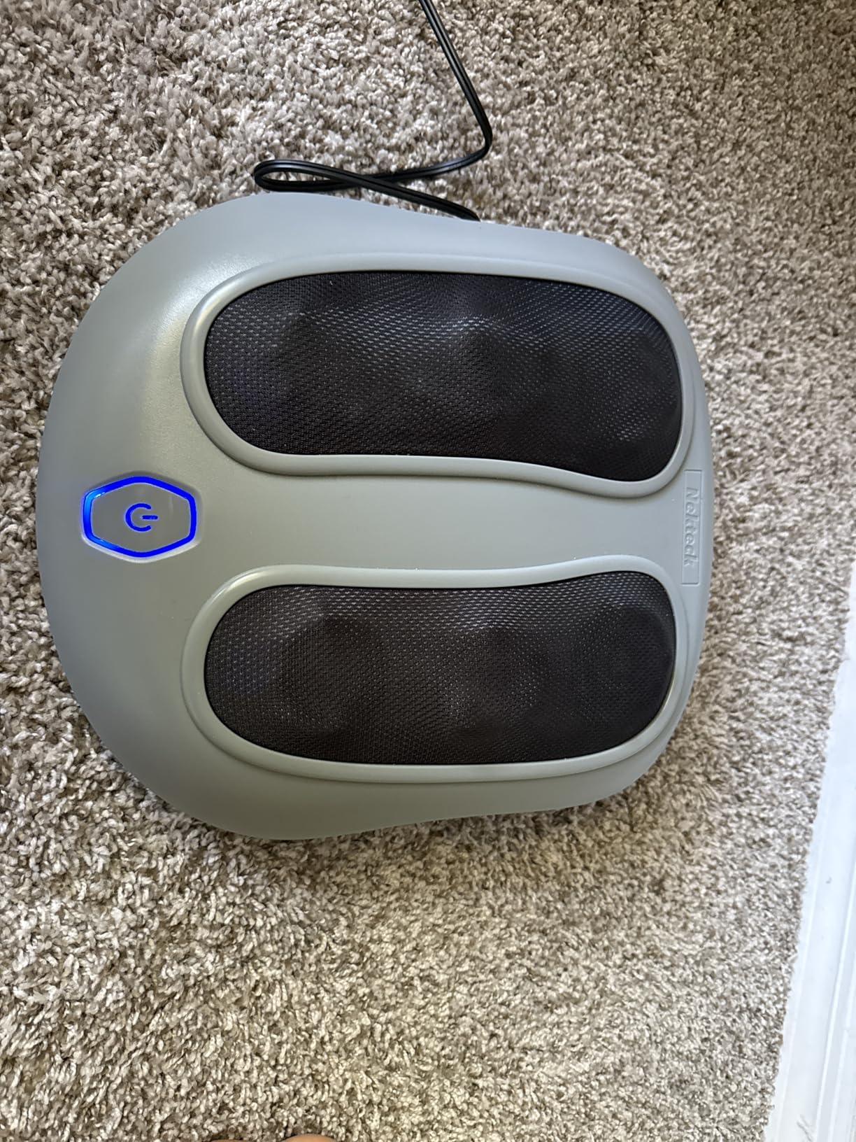 Nekteck Foot Massager with Heat, Shiatsu Heated Electric Kneading Foot Massager Machine for Neuropathy, Plantar Fasciitis, Feet Massage for Pain Relief, Circulation, Ideal Gifts for Man Woman Her Him customer photo 1