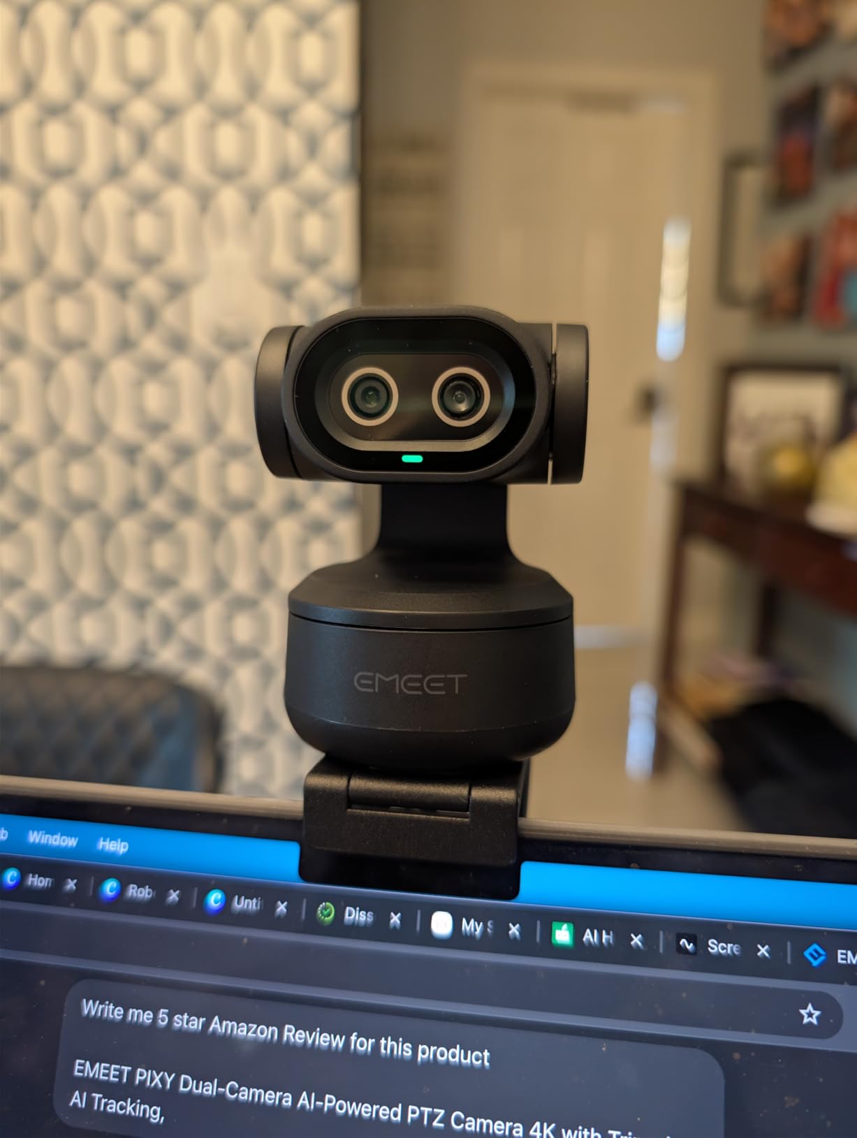 EMEET PIXY Dual-Camera AI-Powered PTZ Camera 4K, AI Tracking, PDAF&AI Autofocus 0.2s, 1/2.55'' Sony Sensor, 3 Mics, Presets, Gesture Control, 4K Webcam for Streaming customer photo 1