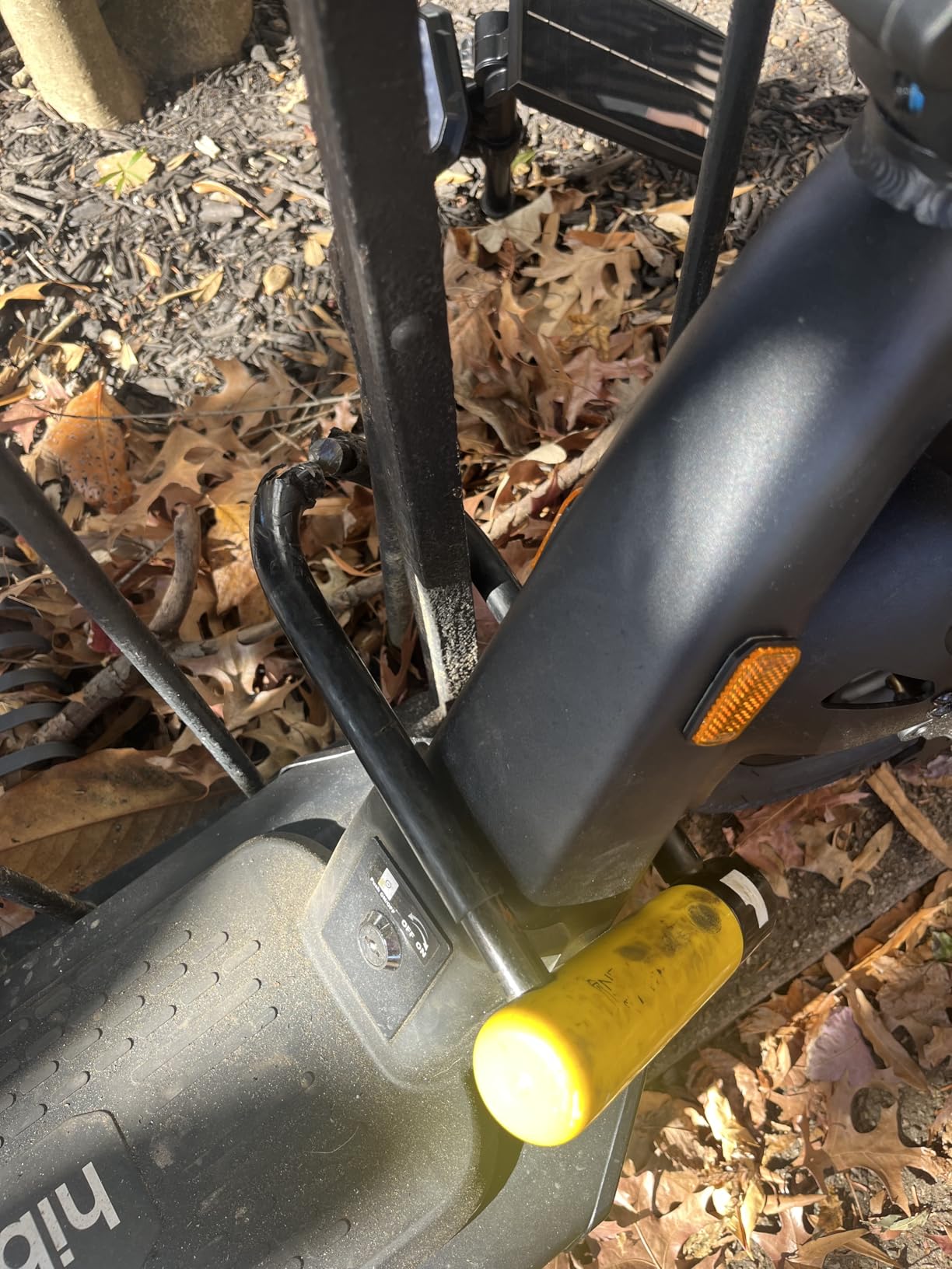 Kryptonite New York Standard Bike U-Lock, Heavy Duty Anti-Theft, 16mm Shackle with Mounting Bracket and Keys, Ultimate Security for Bicycles E-Bikes and Scooters customer photo 2