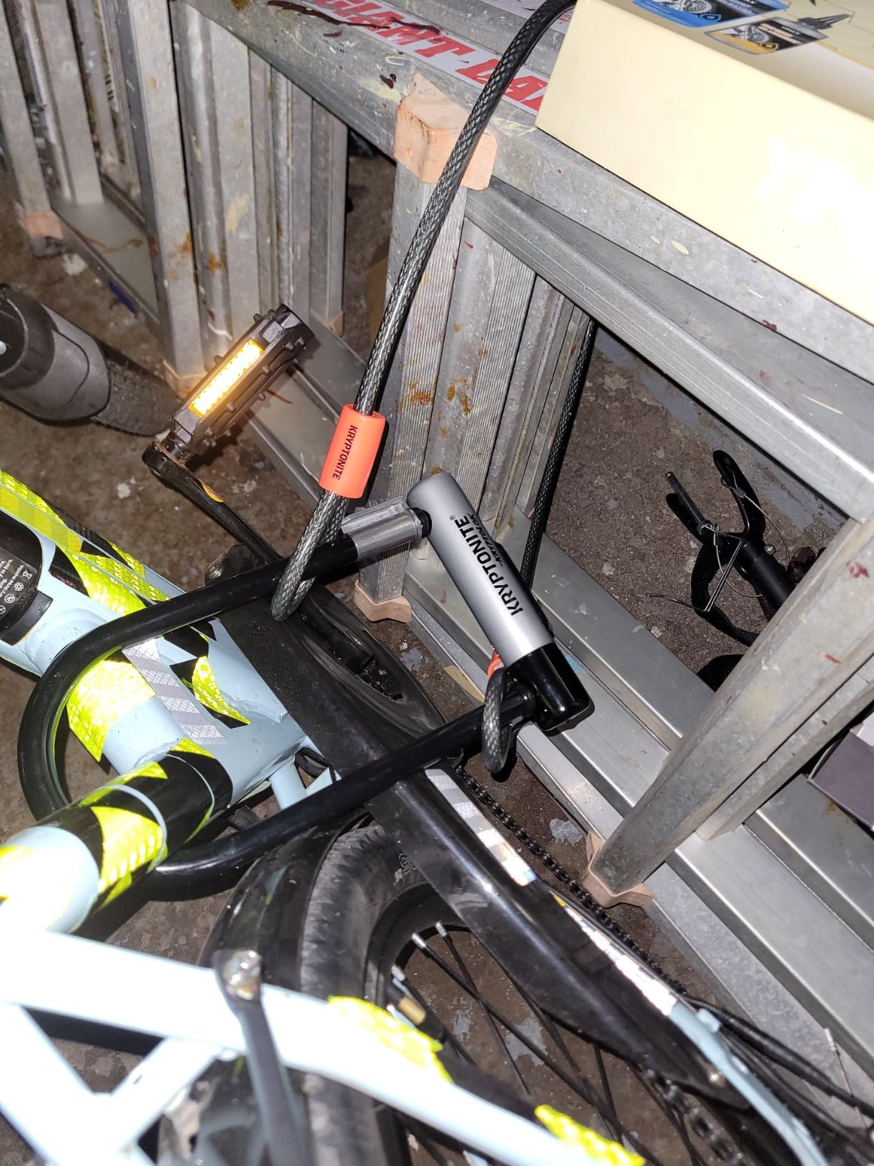 Kryptonite Kryptolok Standard Bike U-Lock with Cable, Heavy Duty Anti-Theft Bicycle U Lock, 12.7mm Shackle and 10mm x 4ft Length Security Cable with Mounting Bracket and Keys customer photo 2