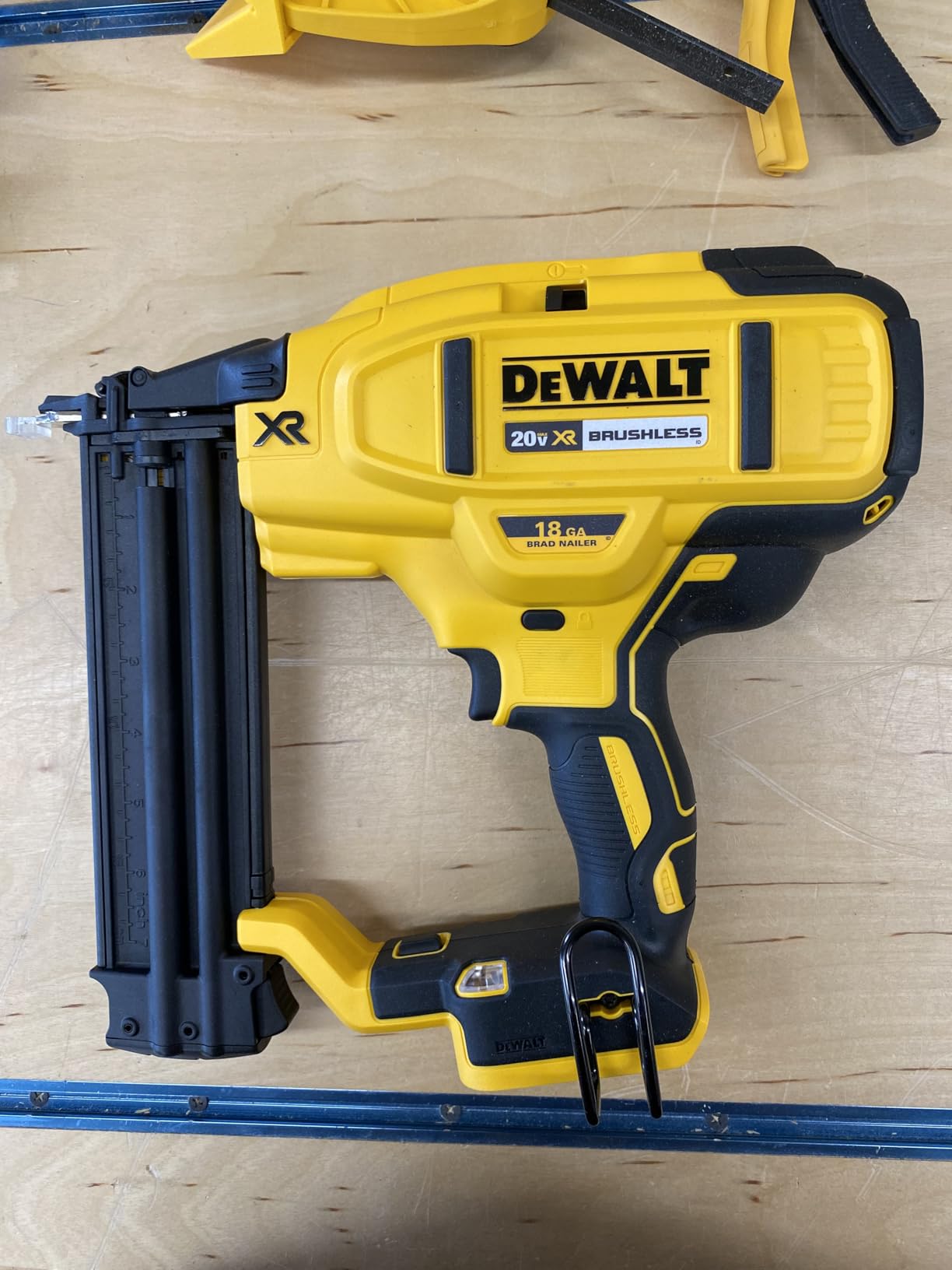 DEWALT DCN680B 20V MAX* XR® 18 GA Cordless Brad Nailer (Tool Only) customer photo 1