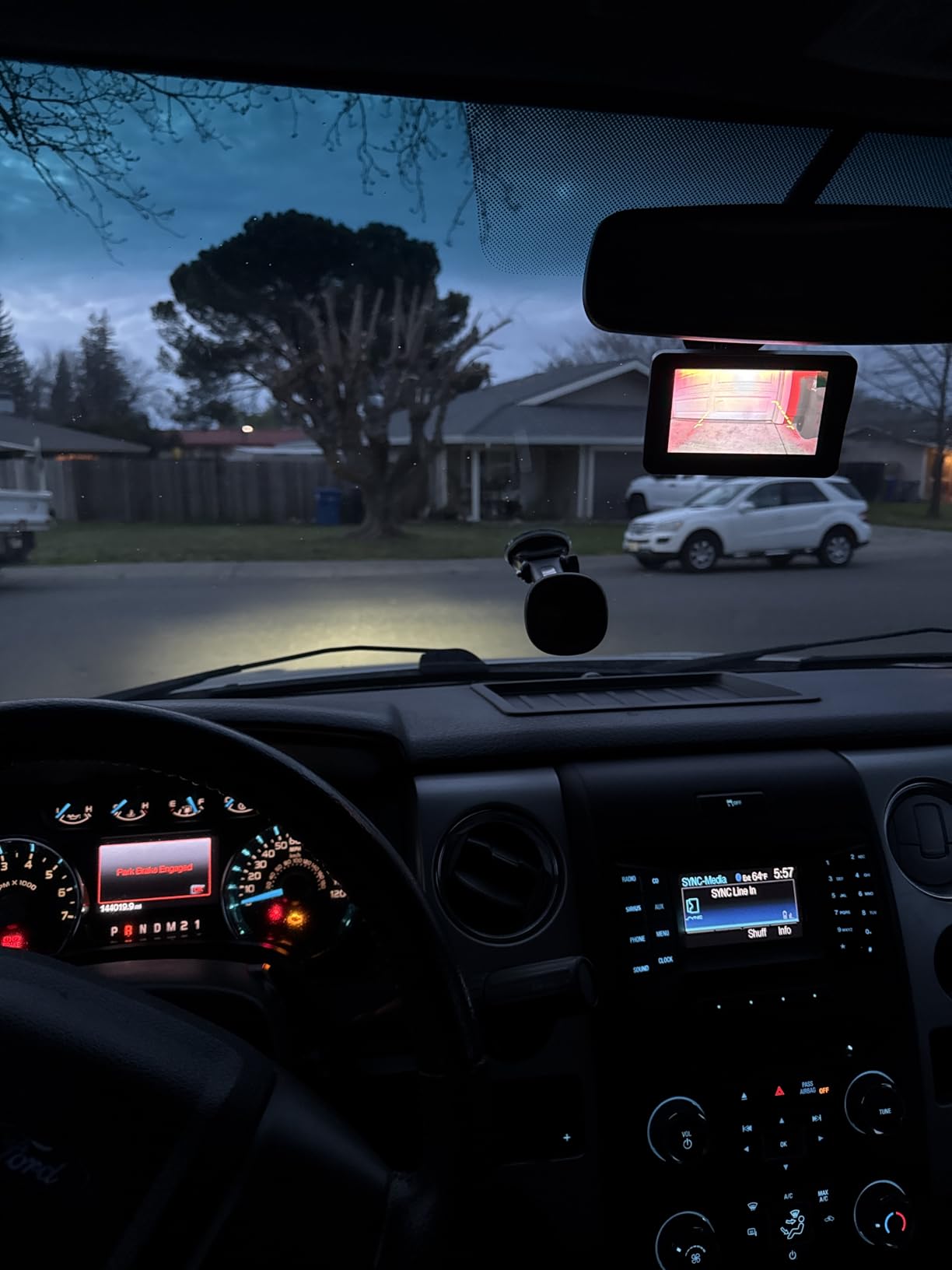 Backup Camera Easy Setup Plug-Play: HD 1080P No-Delay Waterproof - Clear Night Vision Rear View Camera with Monitor for Car Truck SUV - LK3 customer photo 1