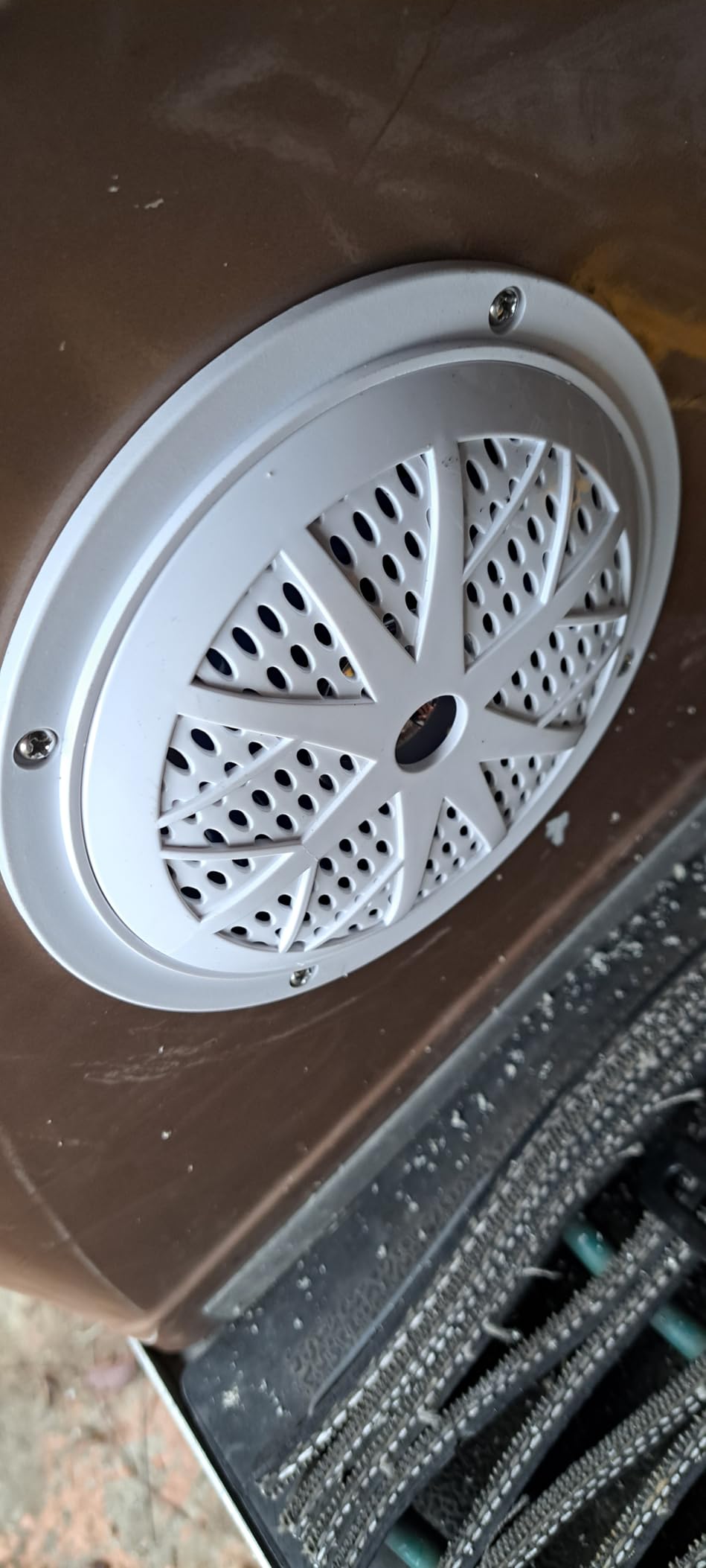 Pyle Marine Headunit Receiver Speaker Kit - In-Dash LCD Digital Stereo Built-in Bluetooth & Microphone w/ AM FM Radio System 5.25'' Waterproof Speakers (2) MP3/SD Readers & Remote Control-PLMRKT46BK customer photo 1