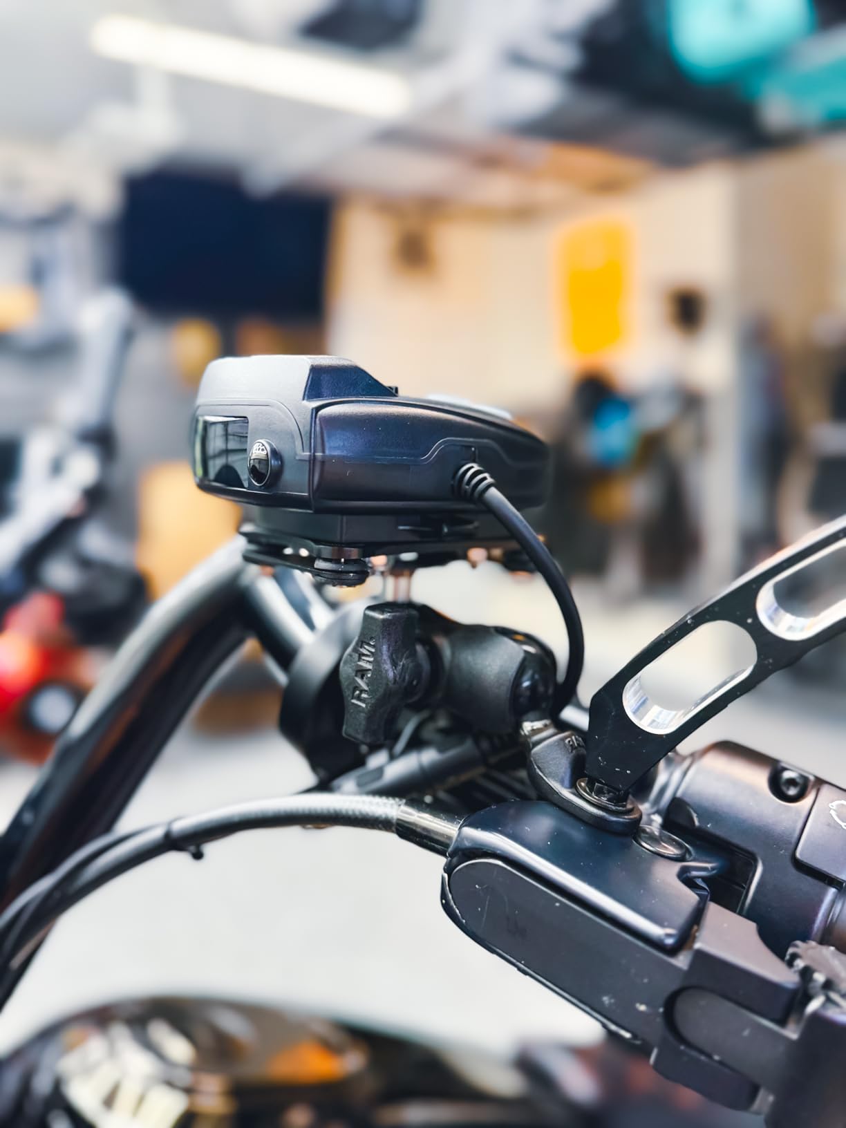 Adaptiv Technologies TPX Pro Motorcycle Radar/Laser Detector P-01-01 customer photo 1