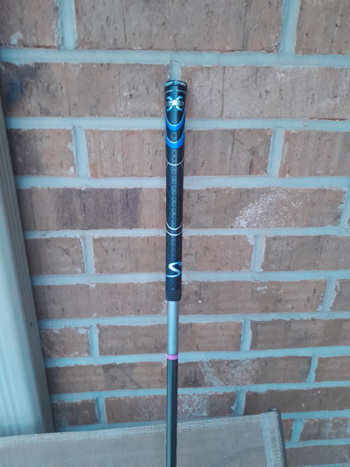 SuperStroke Cross Comfort Golf Club Grip, Soft & Tacky Polyurethane That Boosts Traction with X-Style Surface & Non-Slip for Max Performance customer photo 2