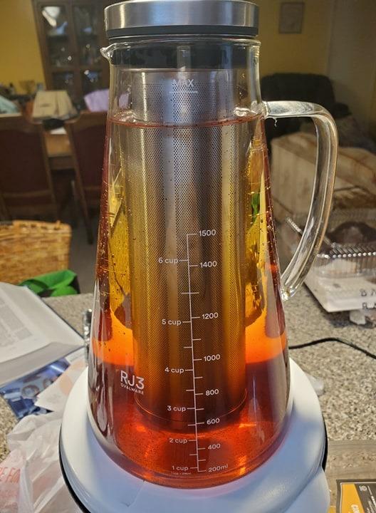 OVALWARE Airtight Cold Brew Iced Coffee Maker Pitcher (& Iced Tea Maker) with Spout - 1.5L/ 51oz Brewing Glass Carafe with Removable Stainless Steel Filter customer photo 2