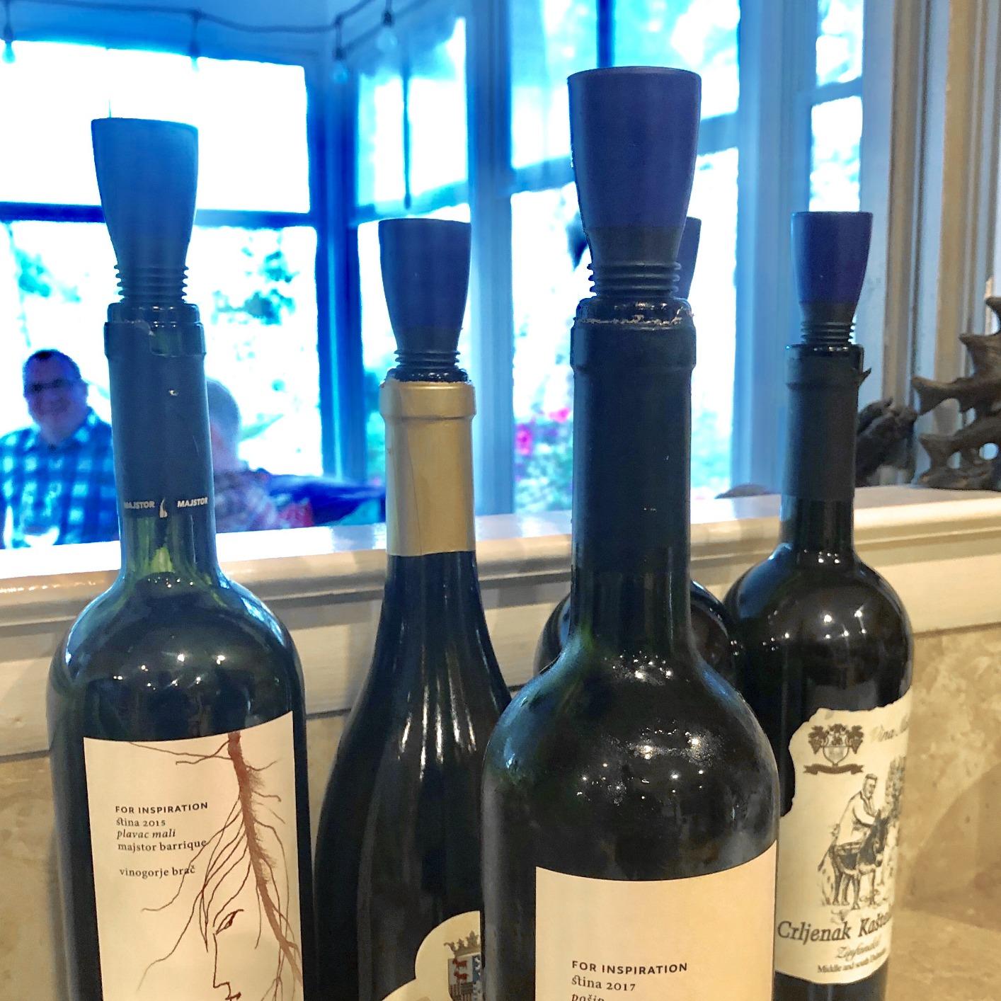 Repour Wine Saver and Stopper - Removes Oxygen, Preserving Wine (10-Pack) customer photo 1