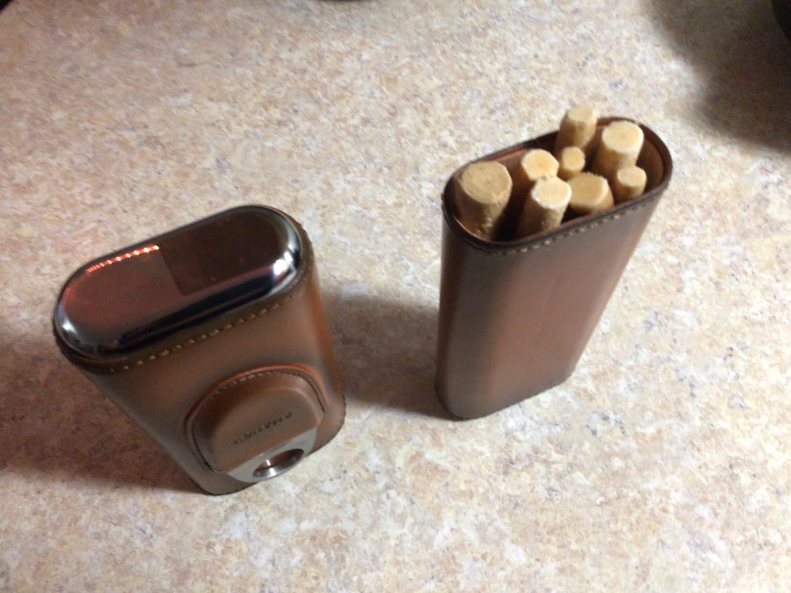 AMANCY Premium 3-Finger Brown Leather Cigar Case, Cedar Wood Lined Cigar Humidor with Silver Stainless Steel Cutter customer photo 2