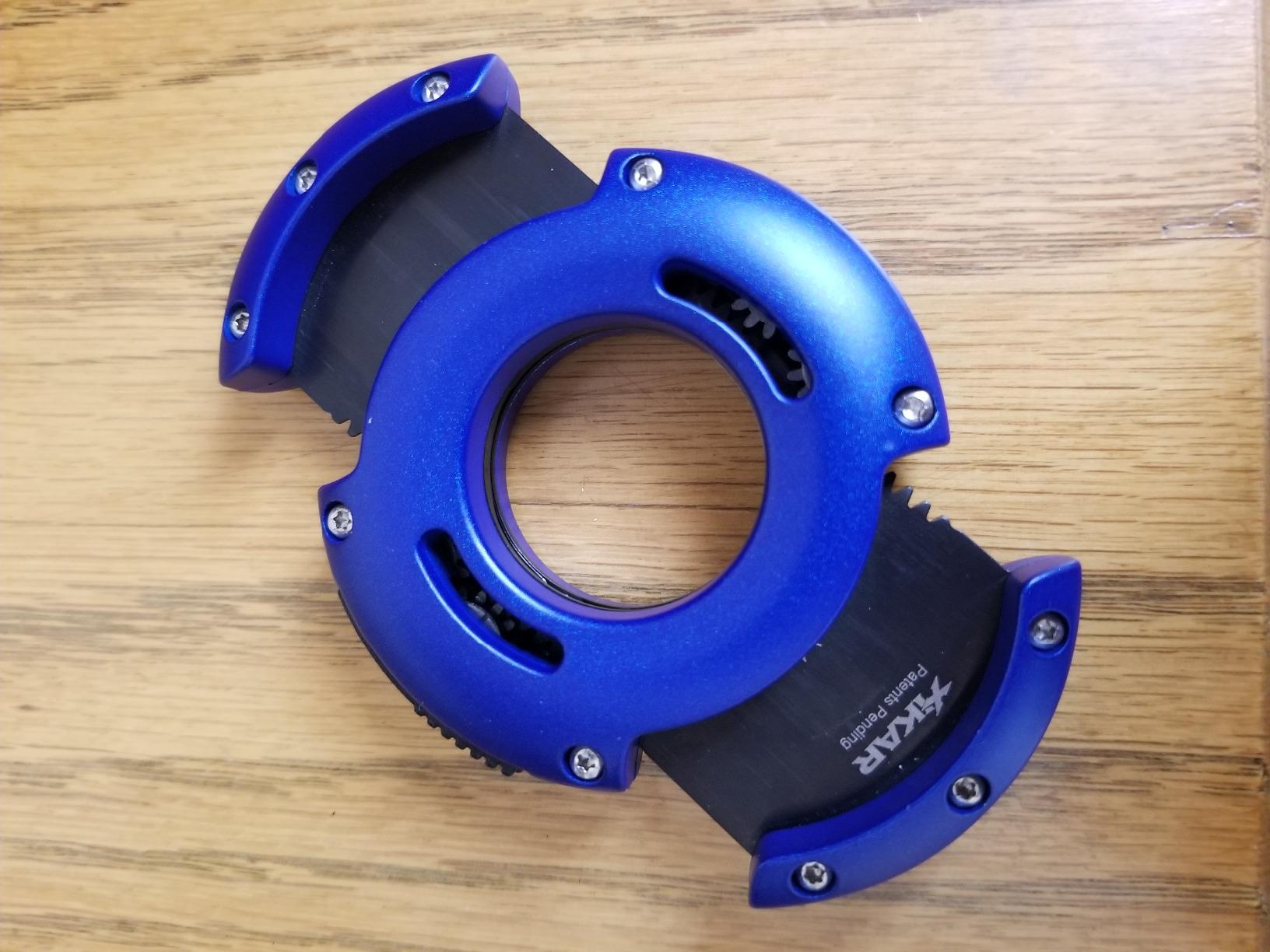 XIKAR XO Double Guillotine Cigar Cutter - Dual Stainless Steel Blades, 64 Ring Gauge, Straight Cut Cigar Clipper, Round Aluminum Body with Spring-Loaded Release for Precision Cutting customer photo 2