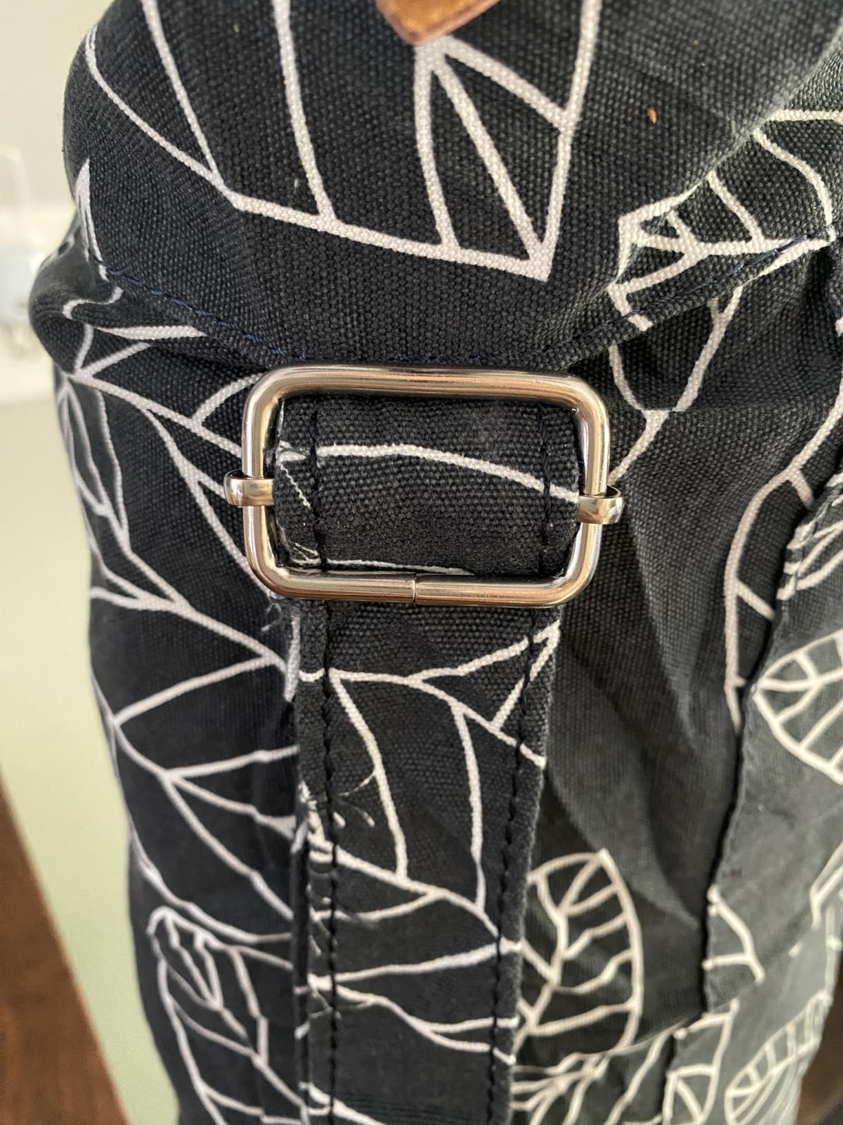 Canvas Yoga Mat Bag with Adjustable Strap & Pockets, Full-Zip Travel Gym Tote for Women & Men, Fits 1/4