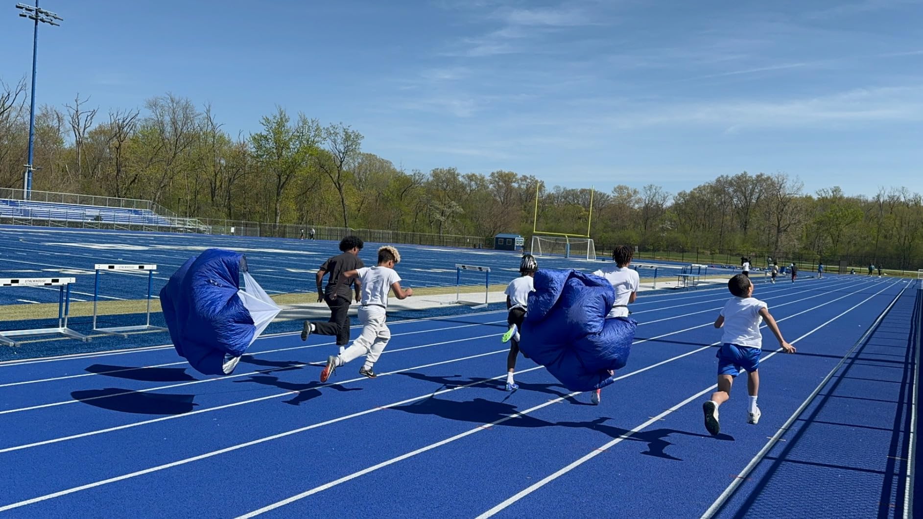 Running Speed Chute Resistance Parachute 56 inch Powerchute Umbrella Training Sprint Power Soccer Trainer for Runner, Football, Soccer Drilling customer photo 1