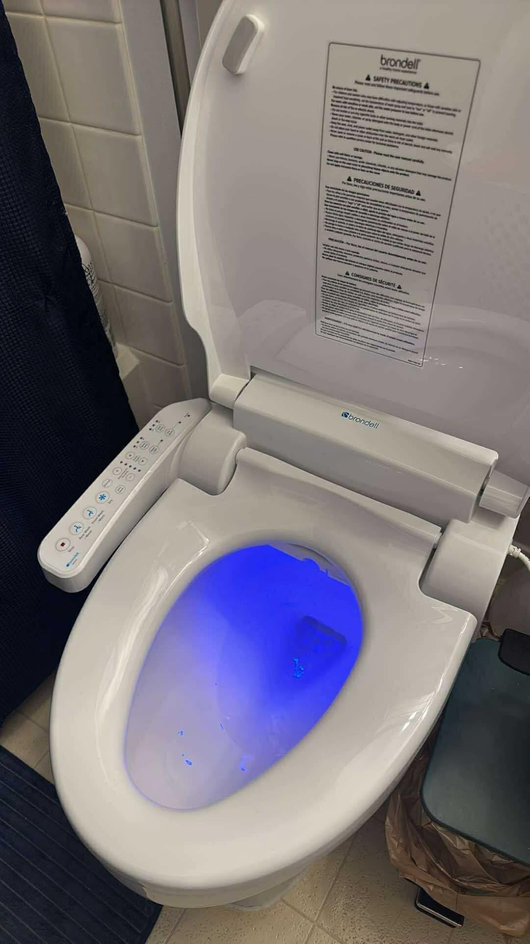 Brondell SE400-EW Swash SE400 Electric Bidet Toilet Seat With Heated Seat, Oscillating Stainless Steel Nozzle, Warm Air Dryer, Night Light, Gentle Close Lid, White Side Arm Control, Elongated customer photo 1