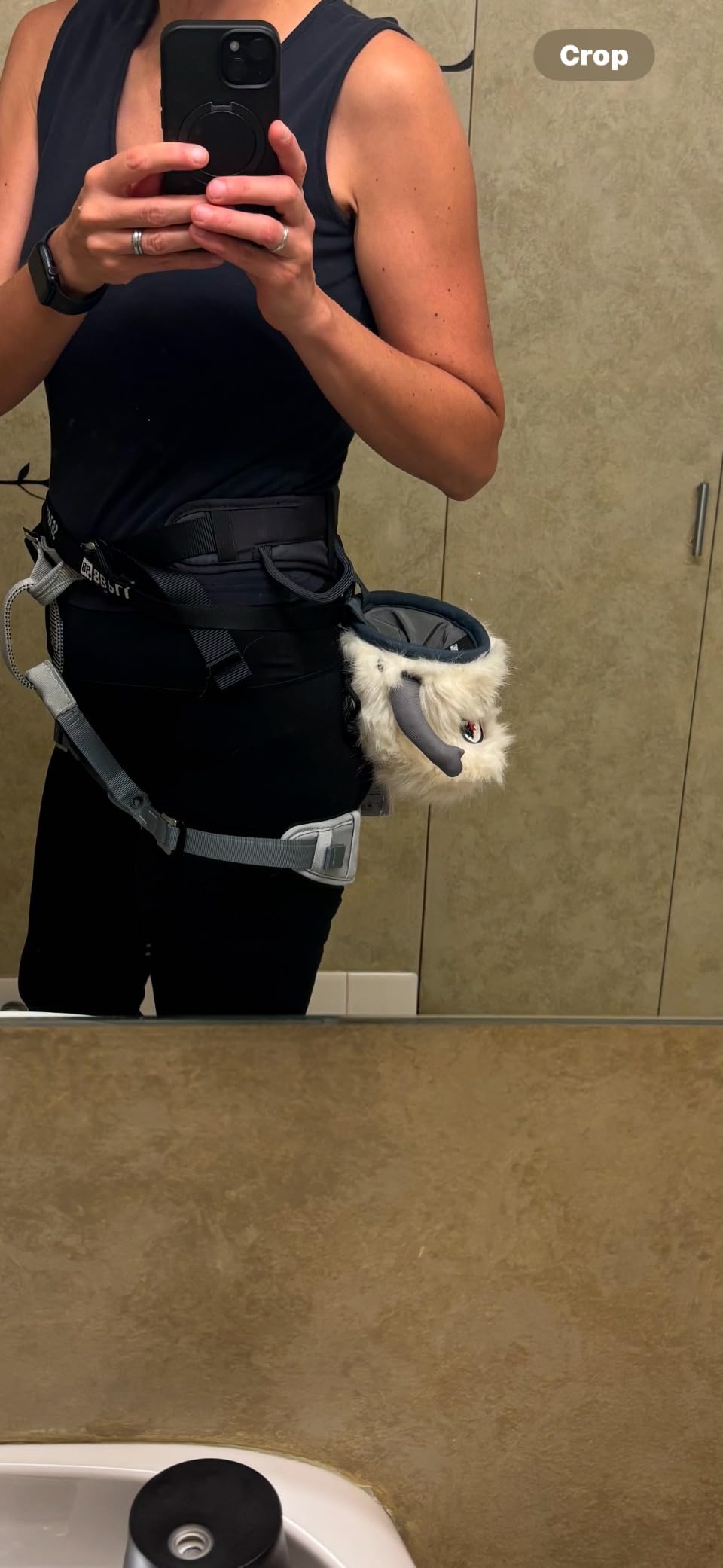 8BPLUS Chalk Bag for Climbing, Bouldering, Belt and Giftbox Included - Wide Opening - Brush Holders, for Left & Right Handers customer photo 2