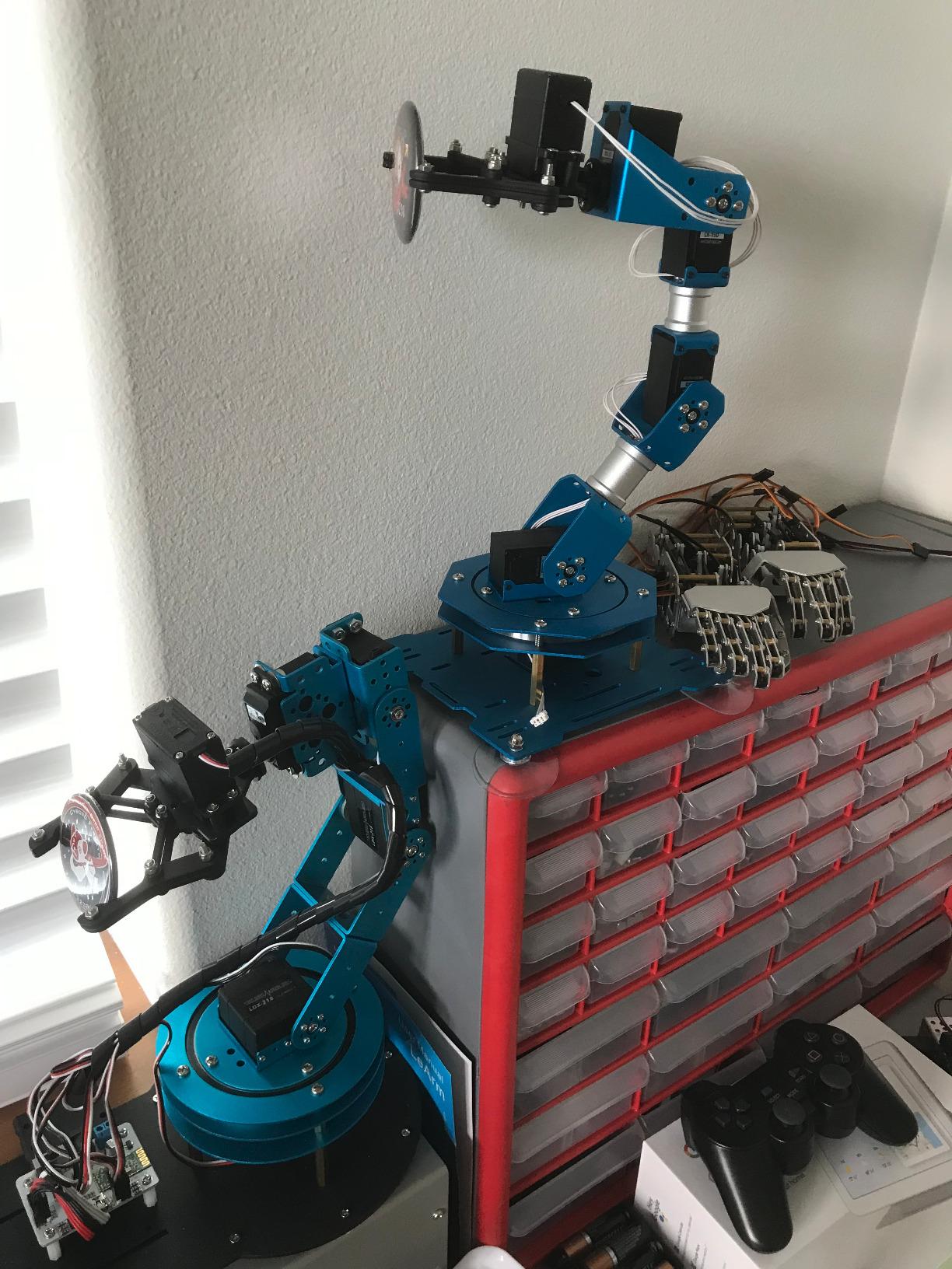 Robotic Arm Kit 6DOF Programming Robot Arm with 5 Servo, Handle, Mechanical Claw and More, PC Software APP Control with Tutorial customer photo 1