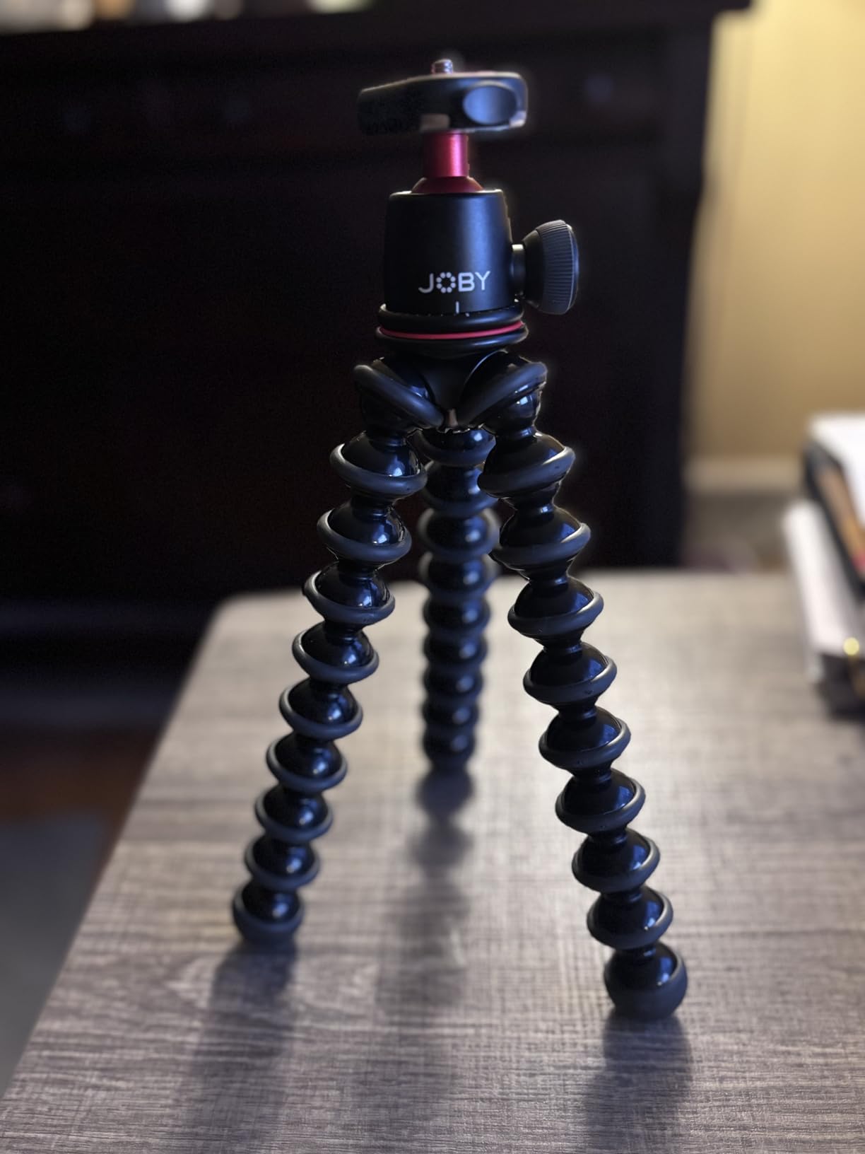 GorillaPod Compact Tripod Kit with Ballhead for Mirrorless Cameras up to 2.2 lbs. Black/Charcoal. customer photo 2