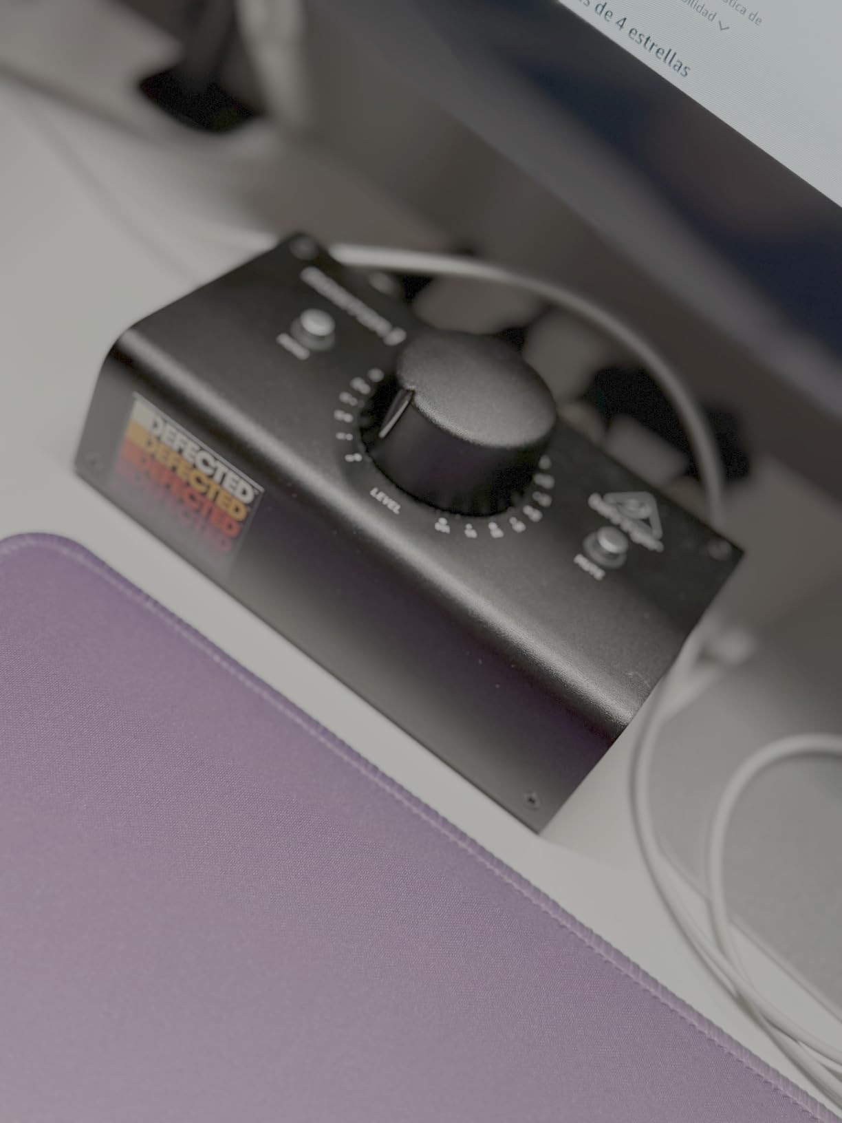 Behringer MONITOR1 Premium Passive Stereo Monitor and Volume Controller customer photo 1