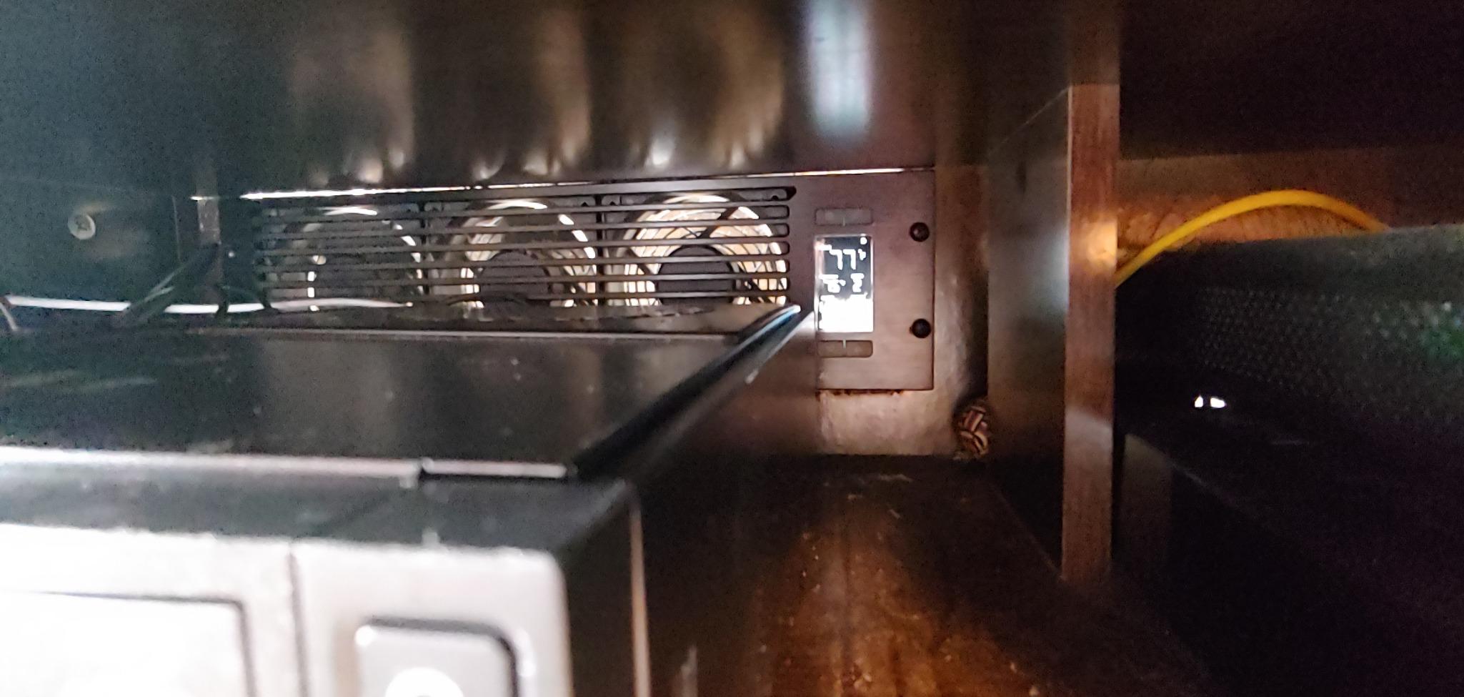 AC Infinity CLOUDPLATE T9-N, Rack Mount Fan Panel 3U, Intake Airflow, for Cooling AV, Home Theater, Network 19 inch Racks customer photo 2