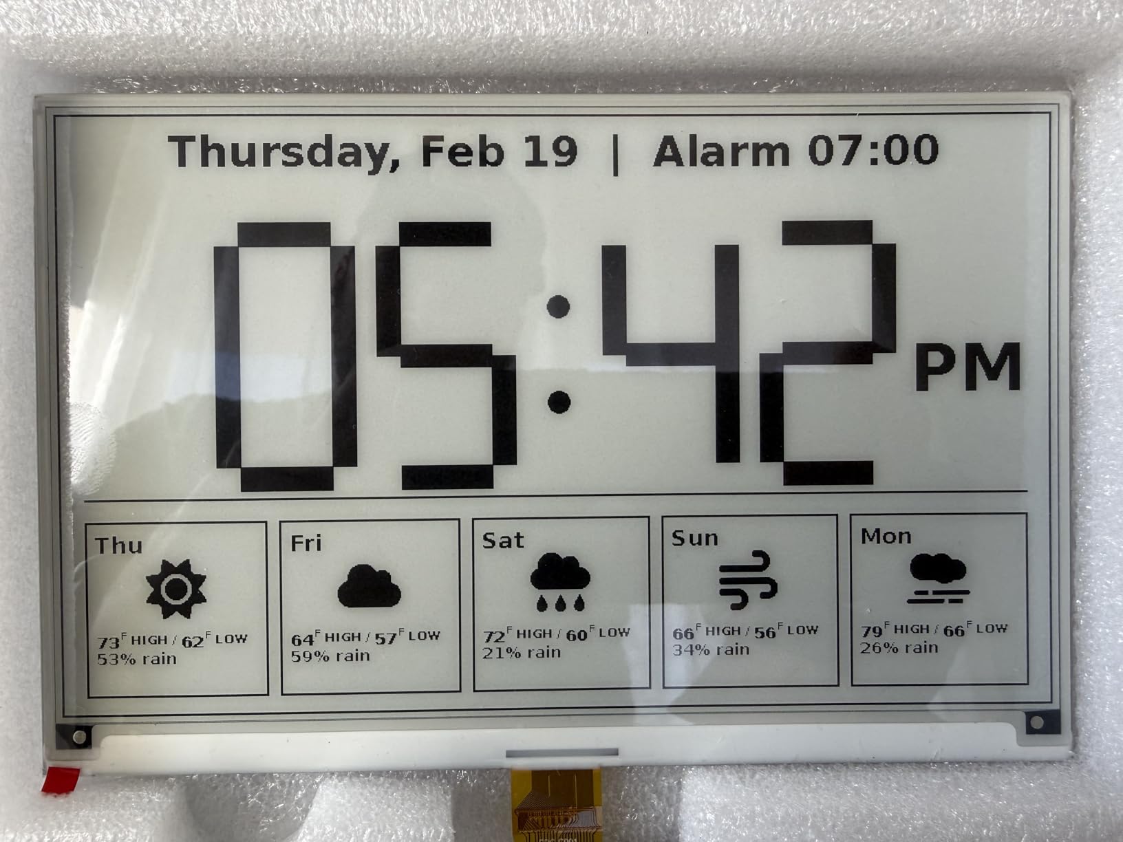 Waveshare 7.5inch E-Ink Display HAT Compatible with Raspberry Pi 5/4B/3B/Zero/Zero W/Zero 2W/Pico/Pico W/Pico WH, 800x480 Resolution SPI Interface customer photo 1