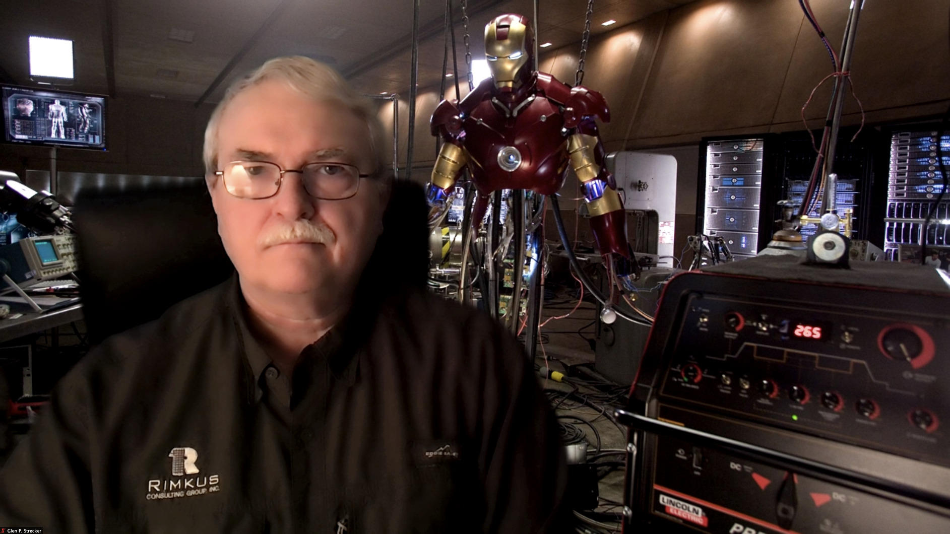 EMART 8.5X10 FT Green Screen Backdrop Kit, Photography Umbrella with 5500K Bulbs, 6X9 FT Green Backdrop with Spring Clamps, Professional Photography Lighting kit for Studio, Portrait, Video Shooting customer photo 1