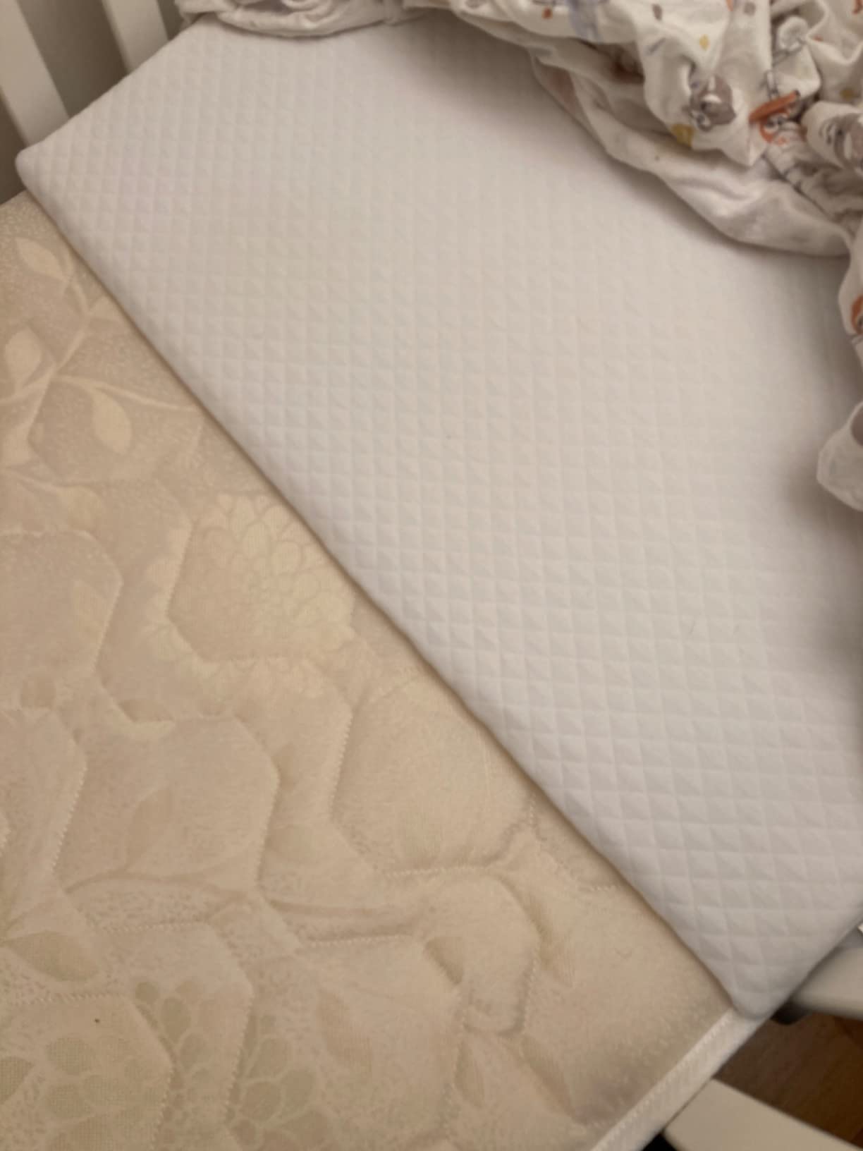 Babysense 7 Baby Sleep Breathing Movement Monitor for Newborn and Infants, No WiFi, Non Wearable, Non Contact Monitor with 2 Under-Mattress Sensors for Full Crib Coverage customer photo 2