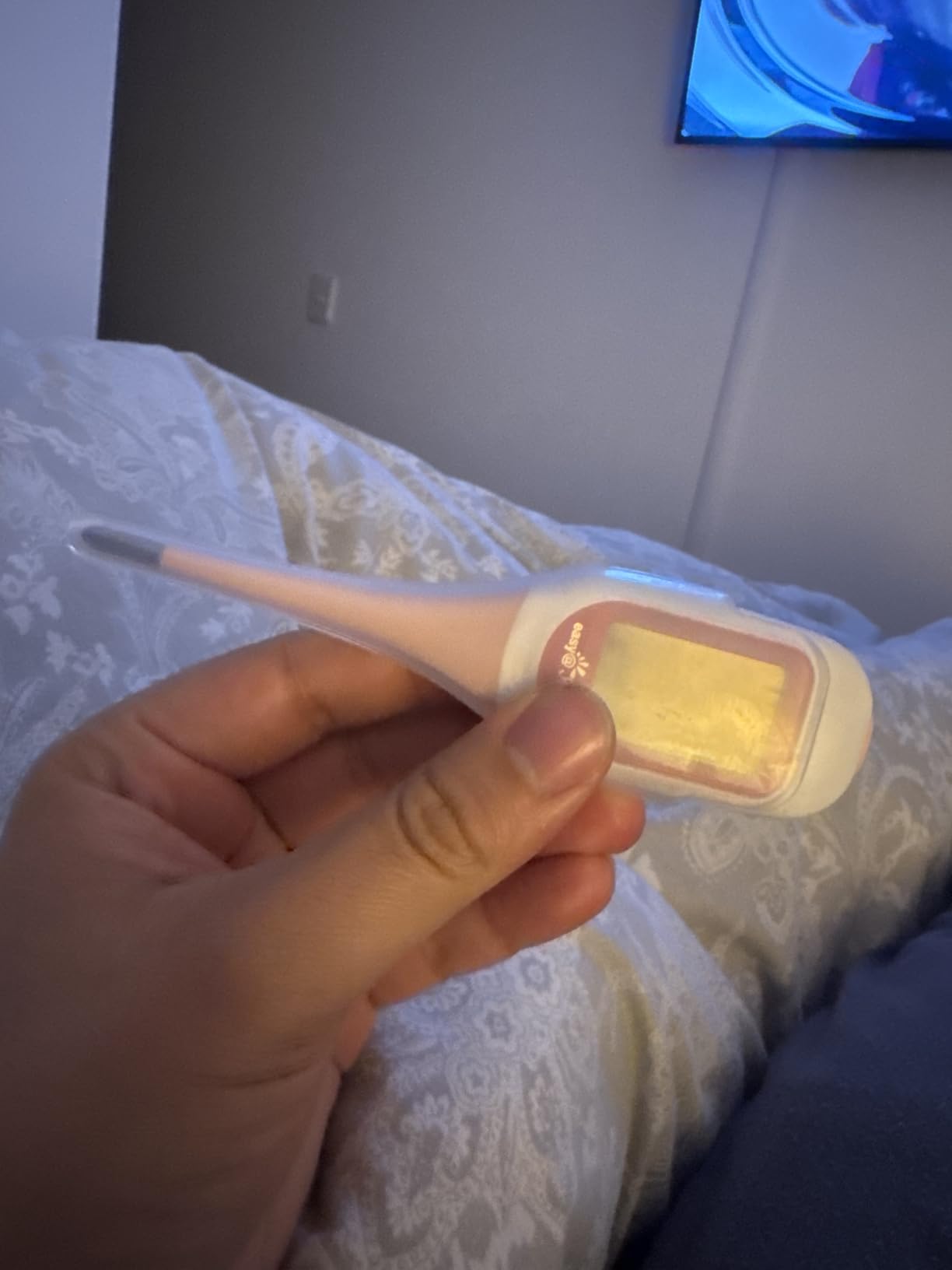 Easy@Home Smart Basal Thermometer for Women: Digital BBT Auto Sync with Premom App - Large Screen and Backlit Body Temperature - FSA Eligible, Charting, Precise Fertility Prediction | EBT-300 customer photo 1