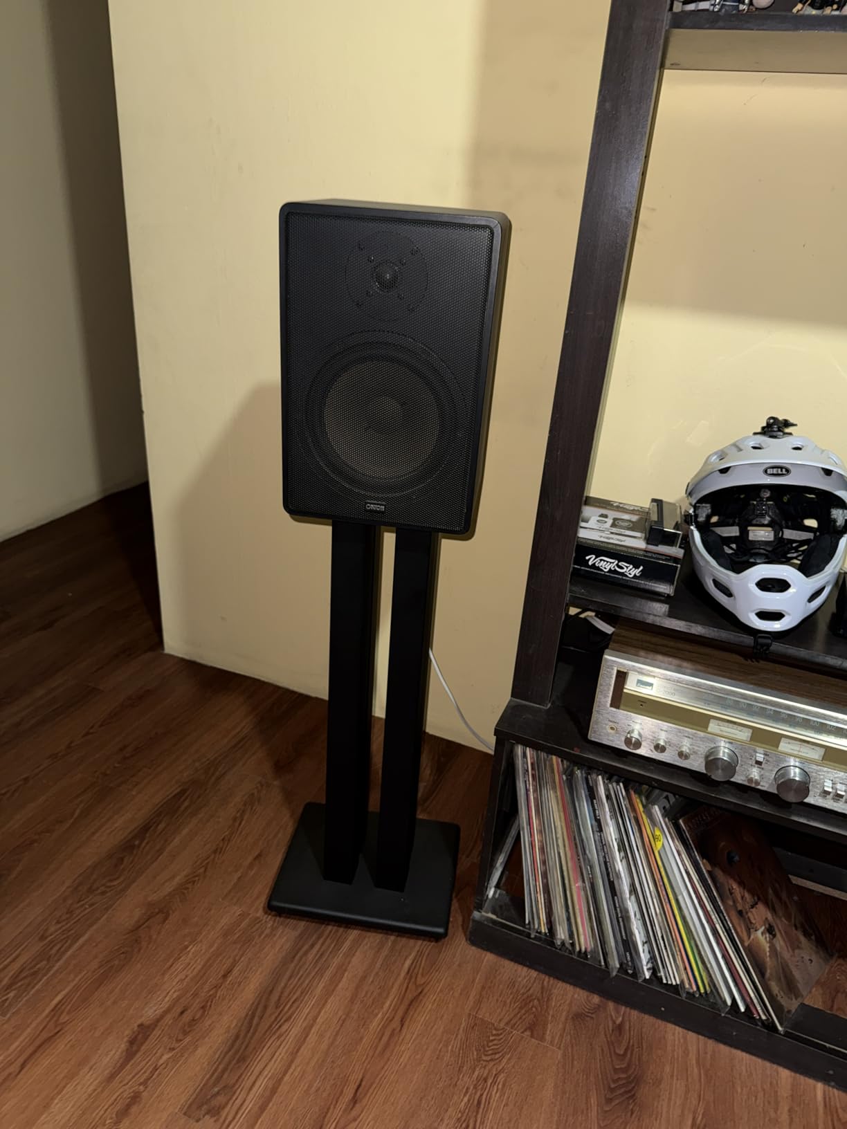 Monolith 24 Inch Speaker Stand (Each) - Supports 75 lbs, Adjustable Spikes, Compatible With Bose, Polk, Sony, Yamaha, Pioneer and others, Black customer photo 1