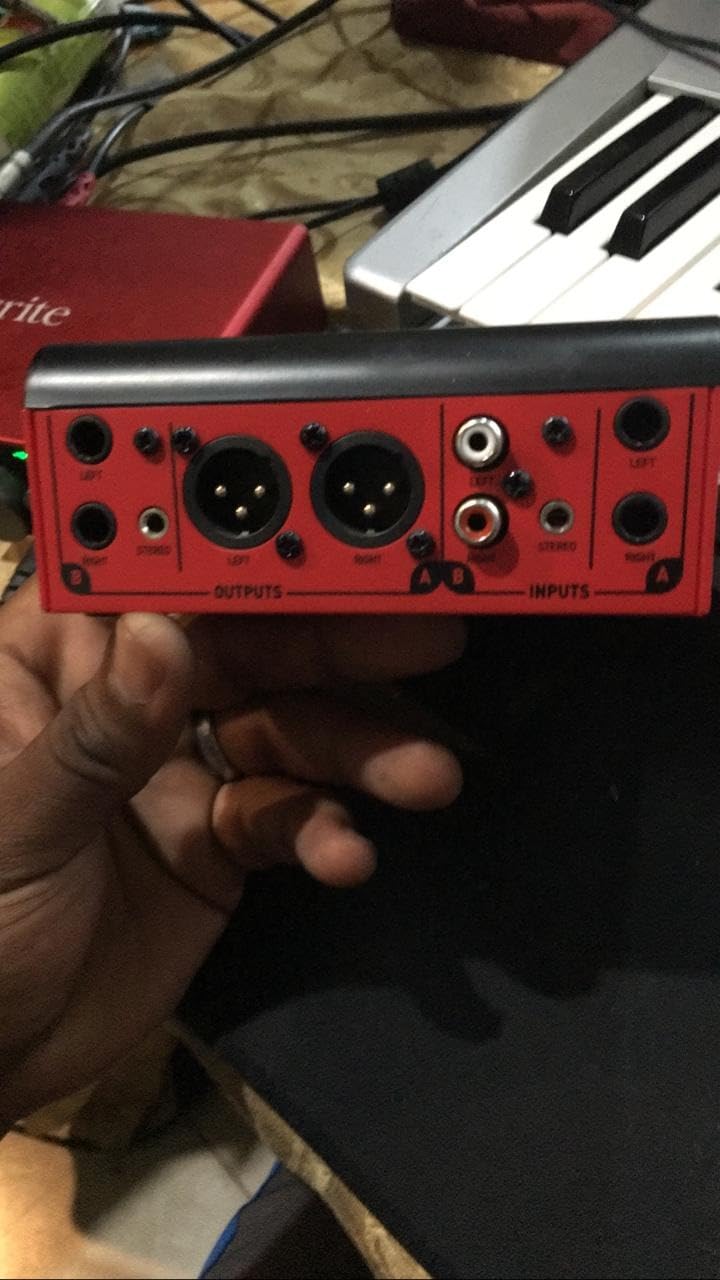 ESI MoCo | Passive Monitor Controller with 2 Stereo I/O customer photo 2