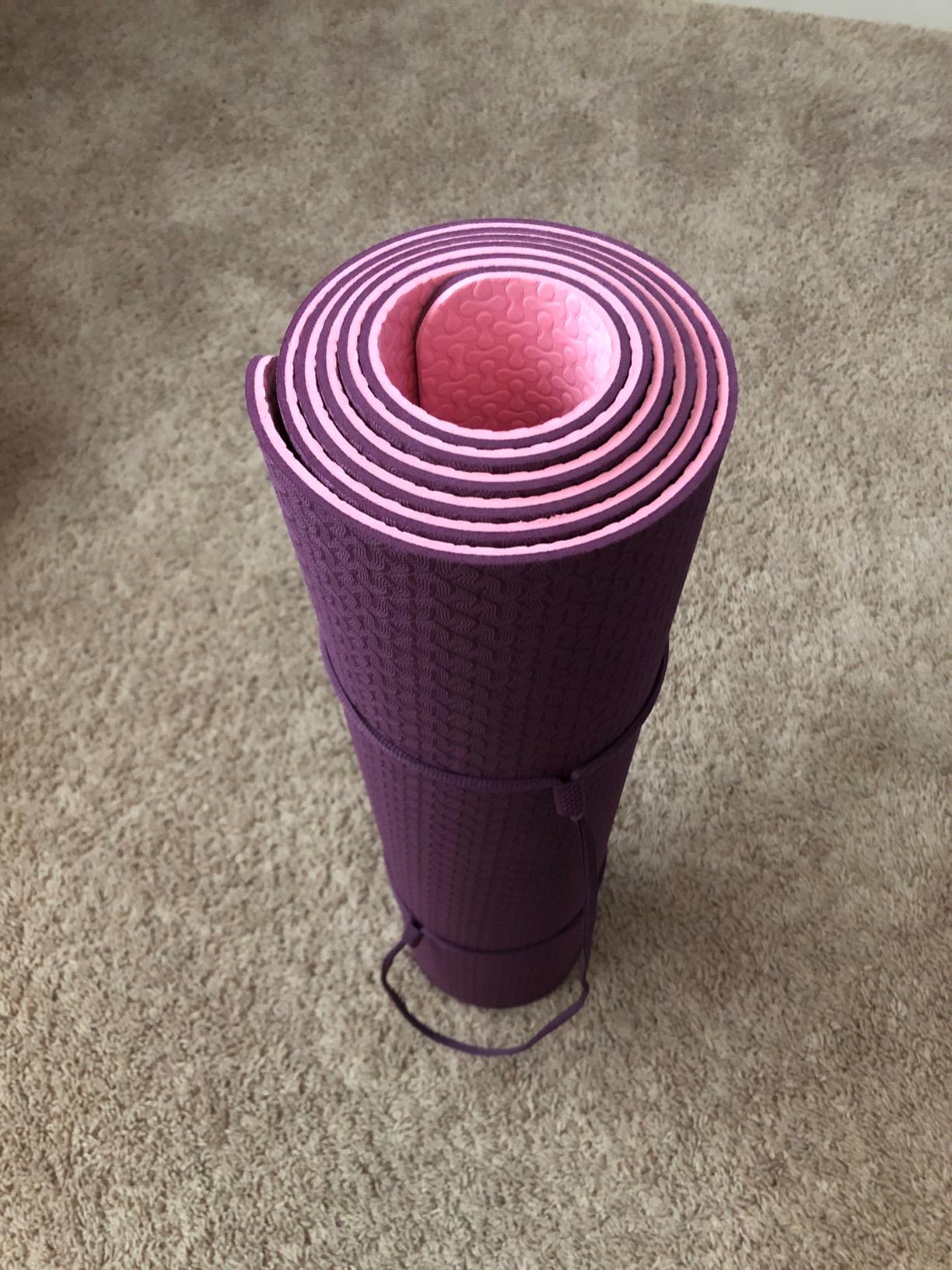 IUGA Yoga Mat Thick Non Slip Anti-tear Pilates Mat Eco Friendly Hot Yoga Mats for Workout & Exercise(72