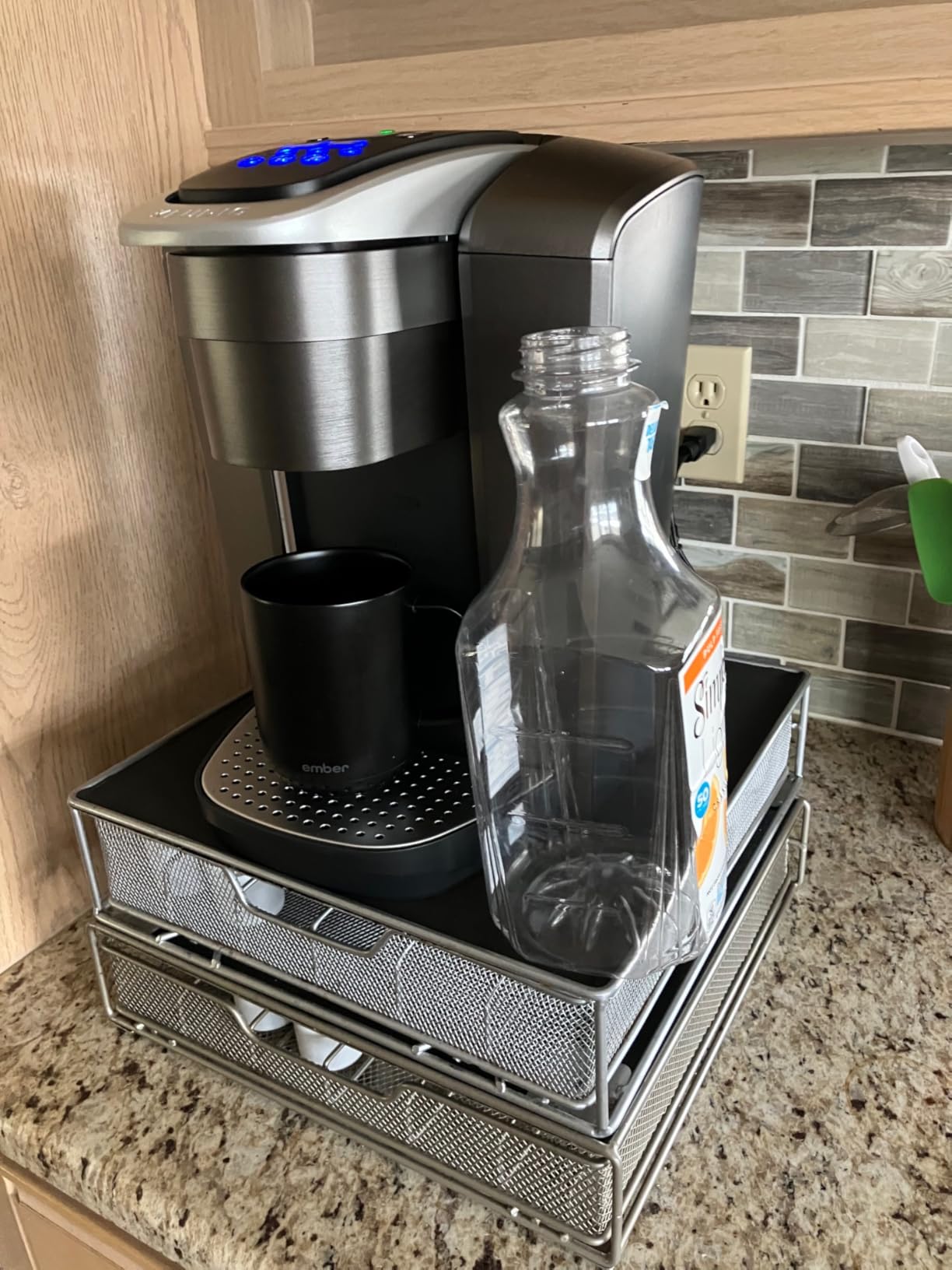 Keurig K-Elite Single Serve K-Cup Pod Coffee Maker, with Strength and Temperature Control, Iced Coffee Capability, 8 to 12oz Brew Size, Programmable, Brushed Slate customer photo 1