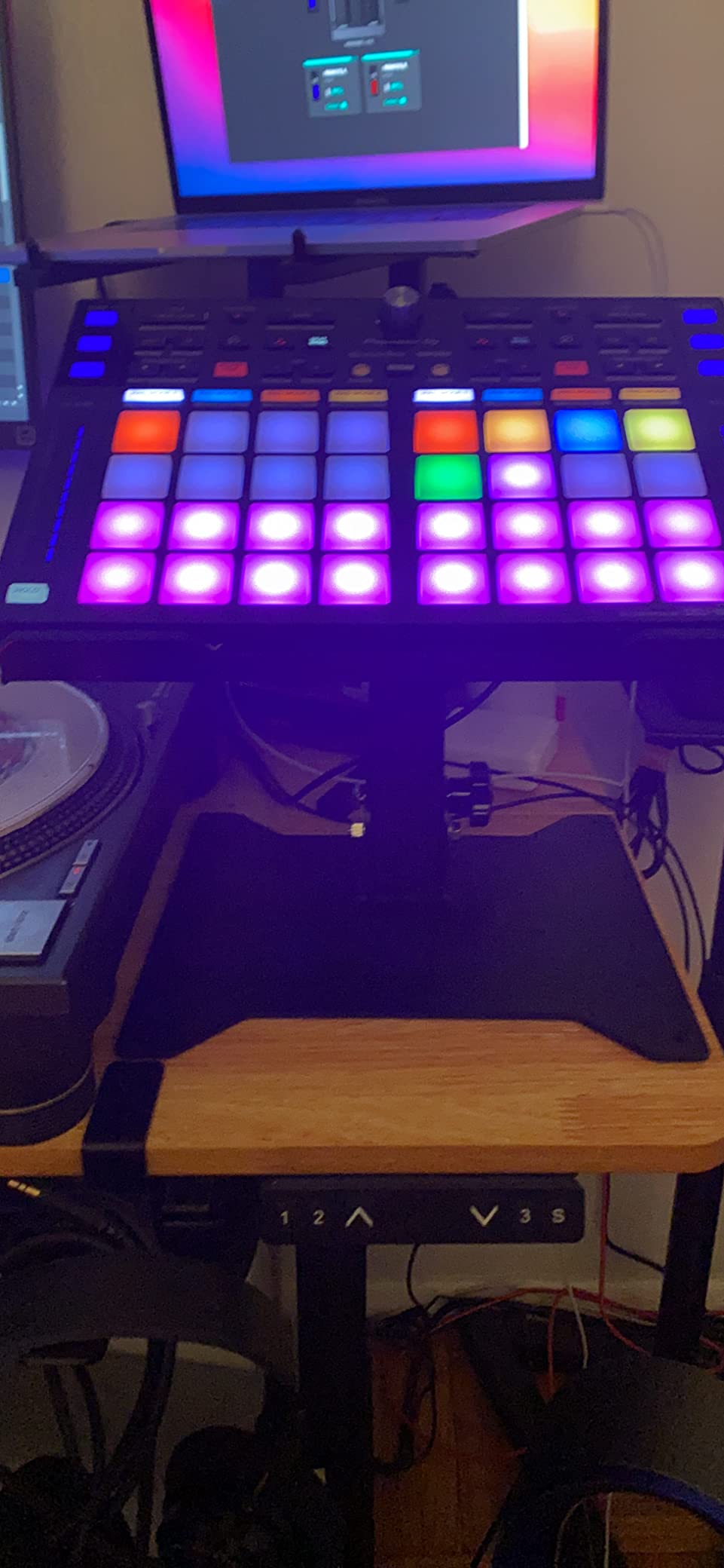 Pioneer DJ DJC-STS1 - DJ Stand for DJ Booth customer photo 1