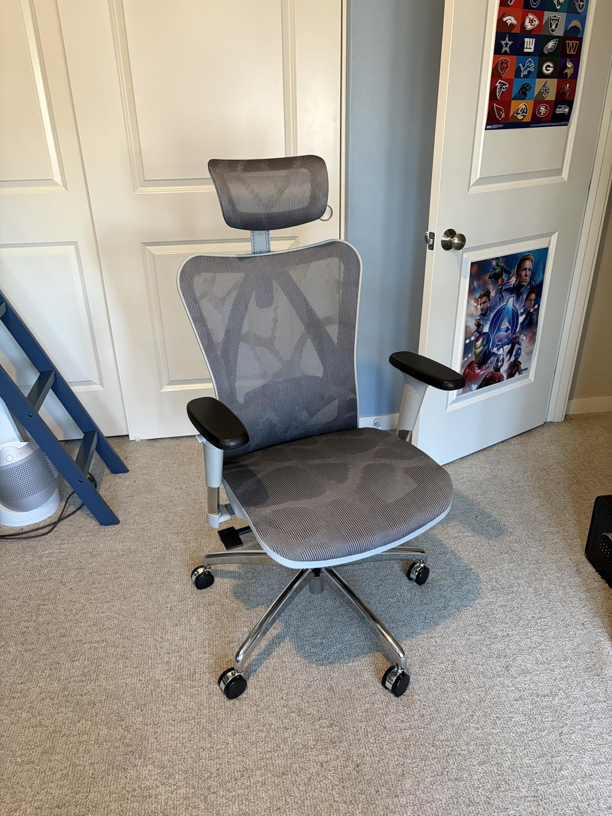 SIHOO M57 Ergonomic Mesh Office Chair, High Back Home Desk Chair with 3D Armrests, Lumbar Support and Adjustable Headrest, Comfortable Computer Chair, Big & Tall Office Chair Hold 330 LBS-Black customer photo 2